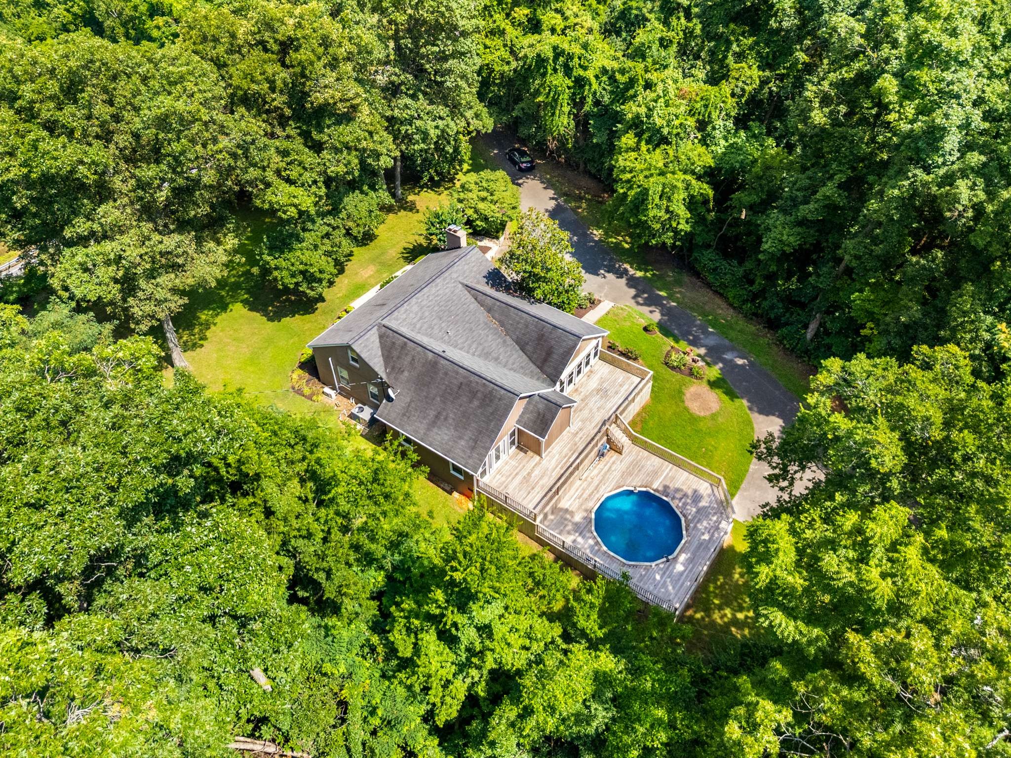 8475 McCrory Ln