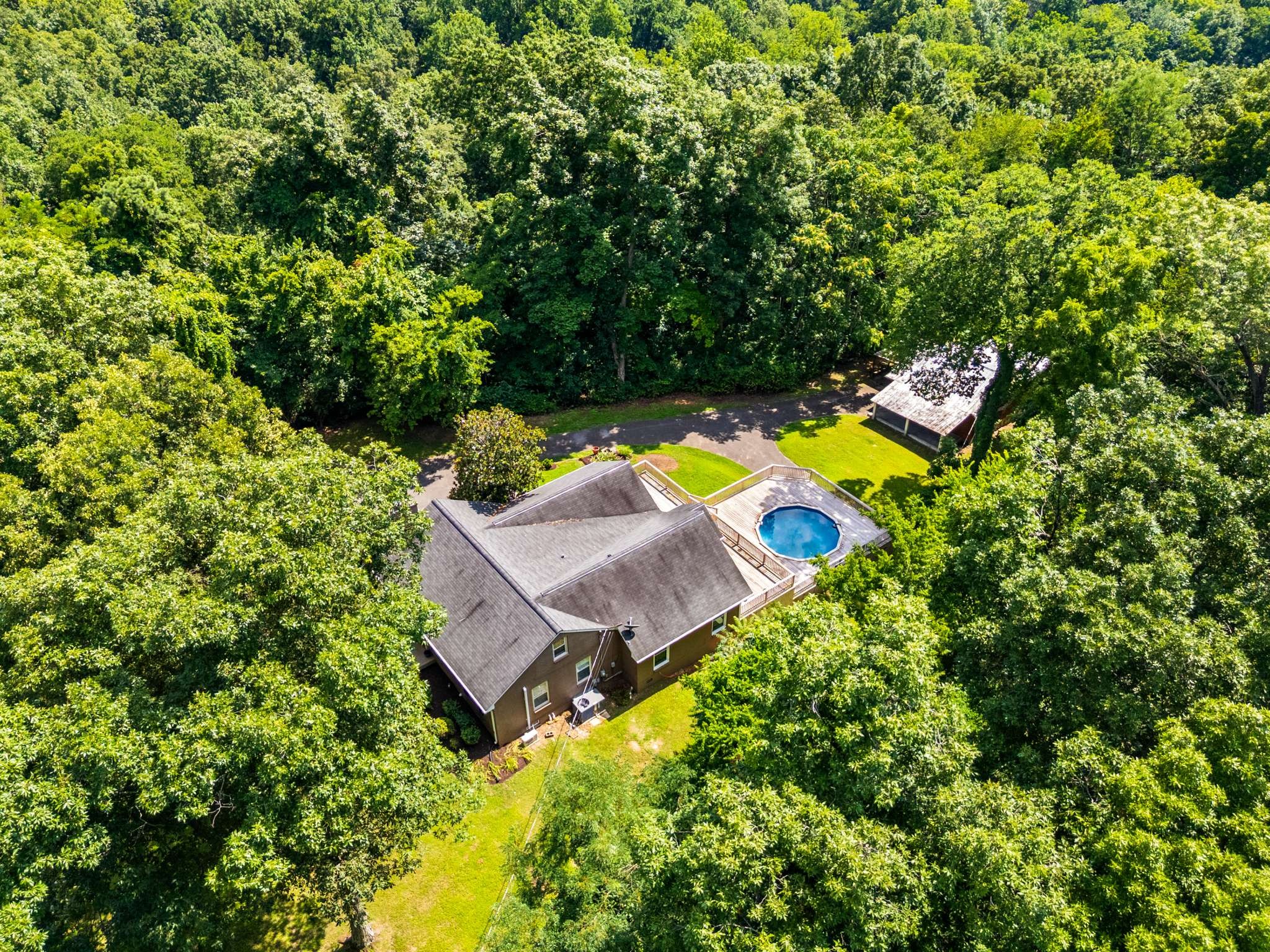 8475 McCrory Ln