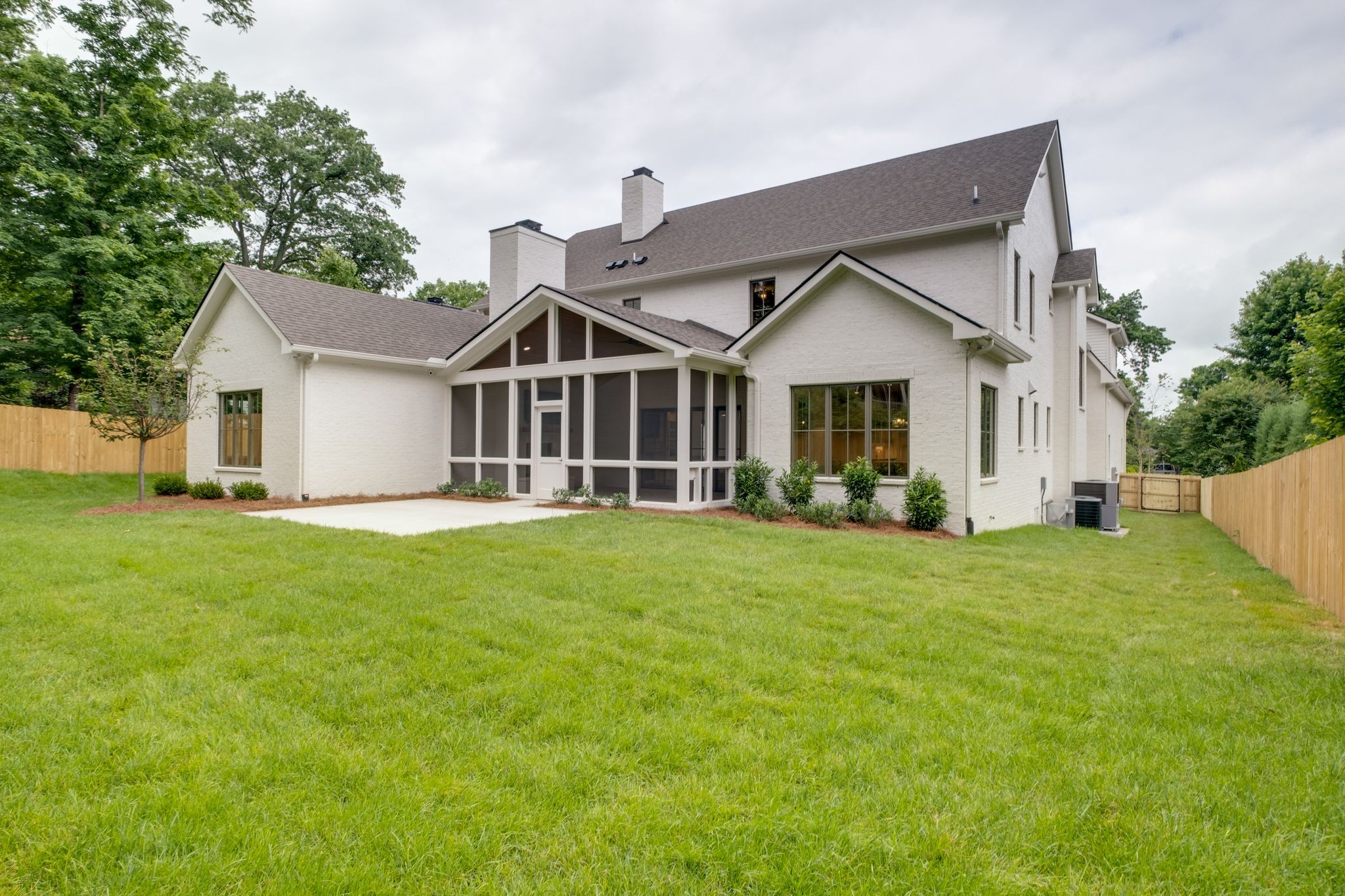 812 Wilson Blvd