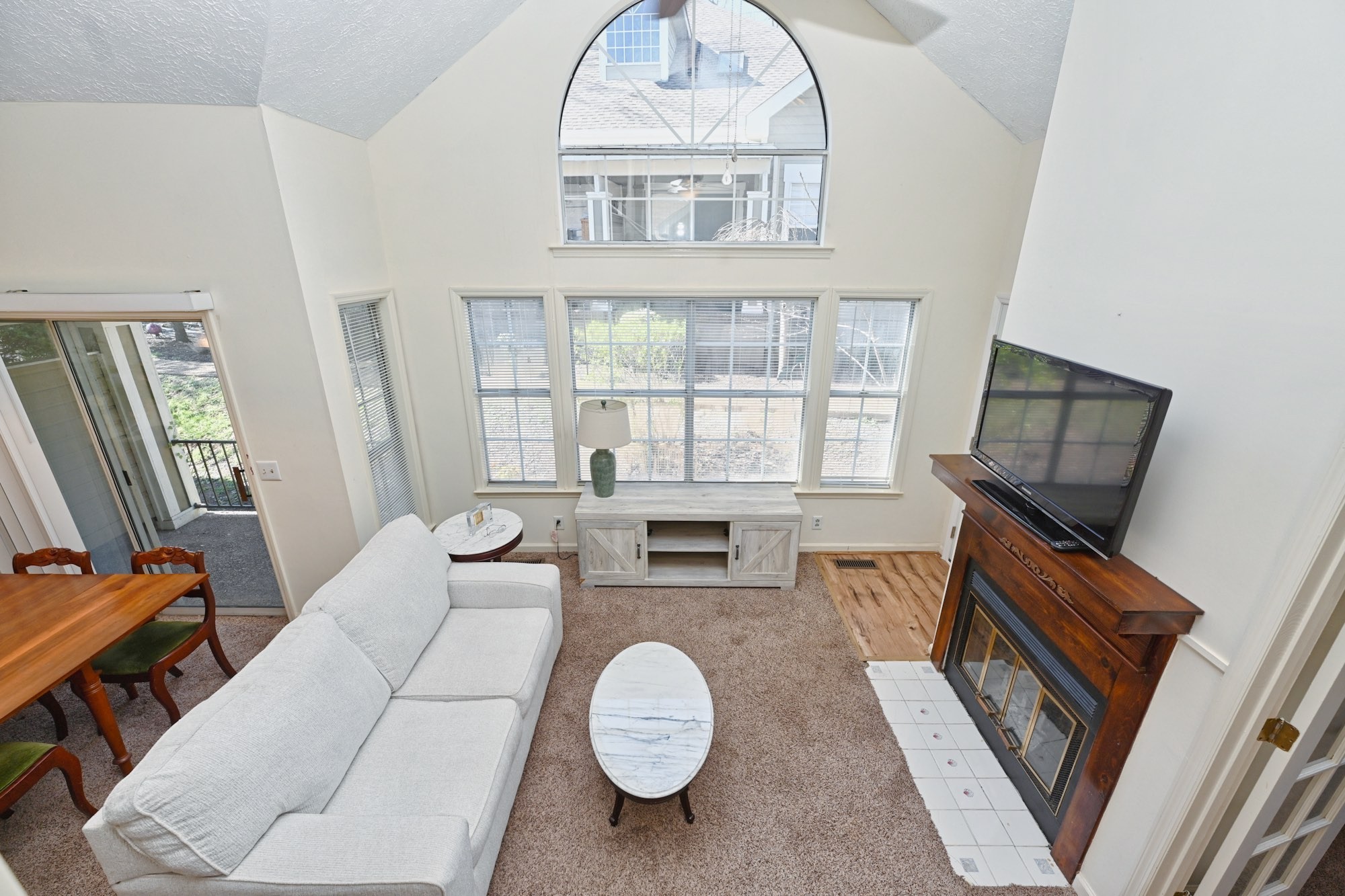 129 Cherry Hill Dr Unit: 18D
