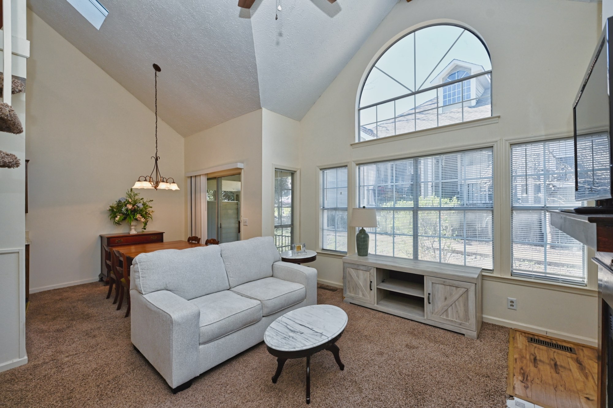 129 Cherry Hill Dr Unit: 18D
