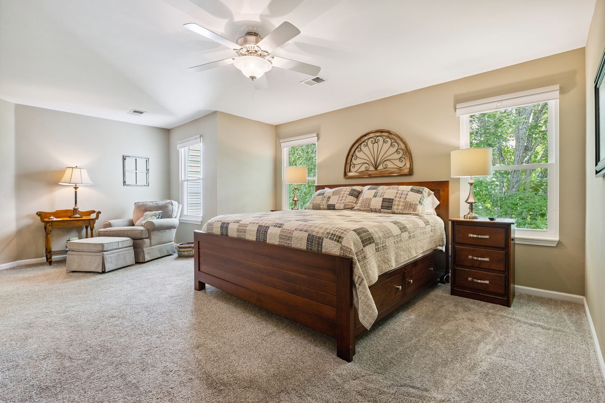 320 Dandridge Dr