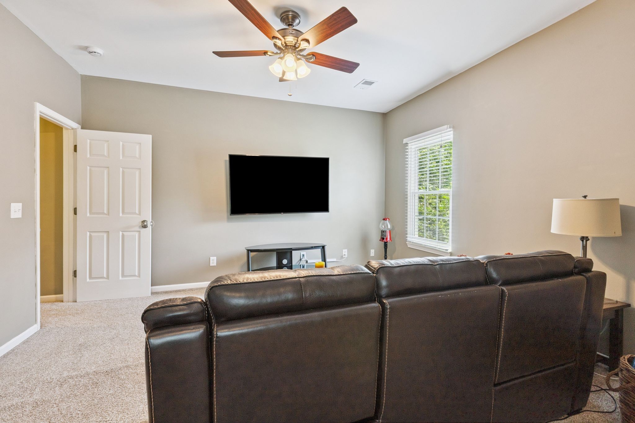 320 Dandridge Dr