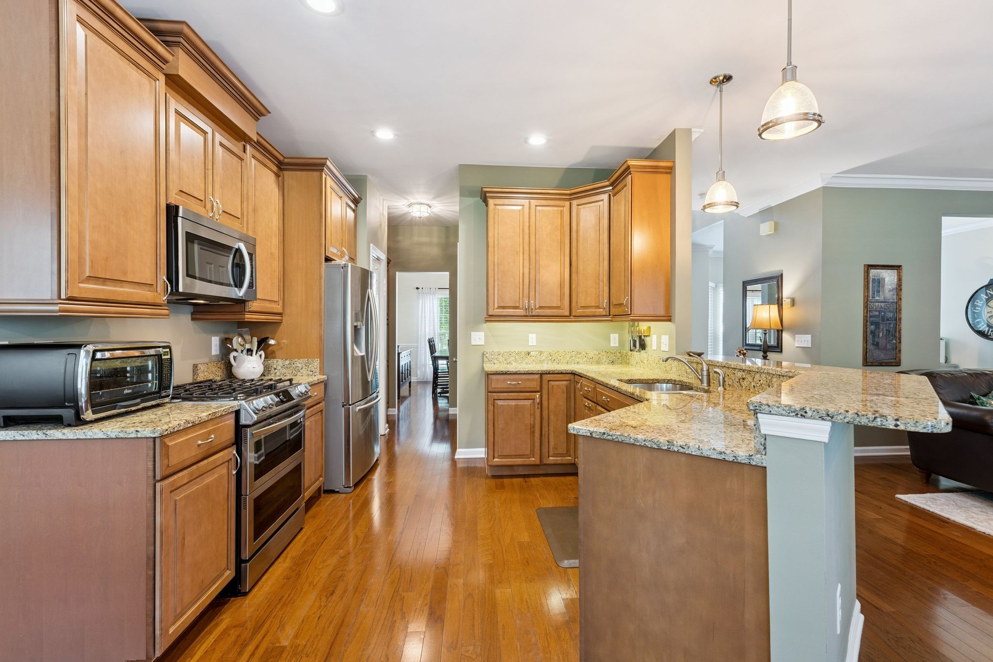 320 Dandridge Dr