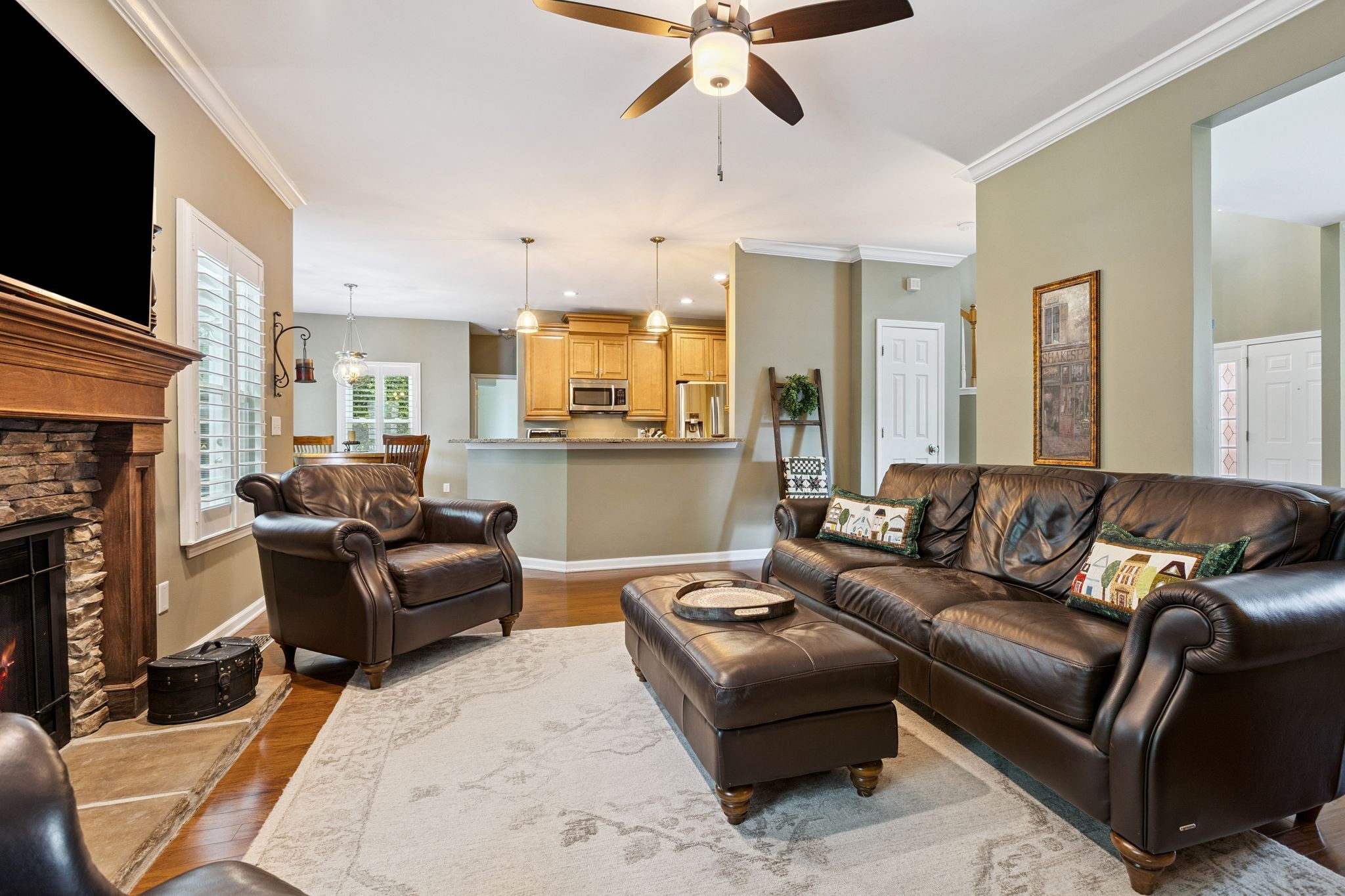 320 Dandridge Dr