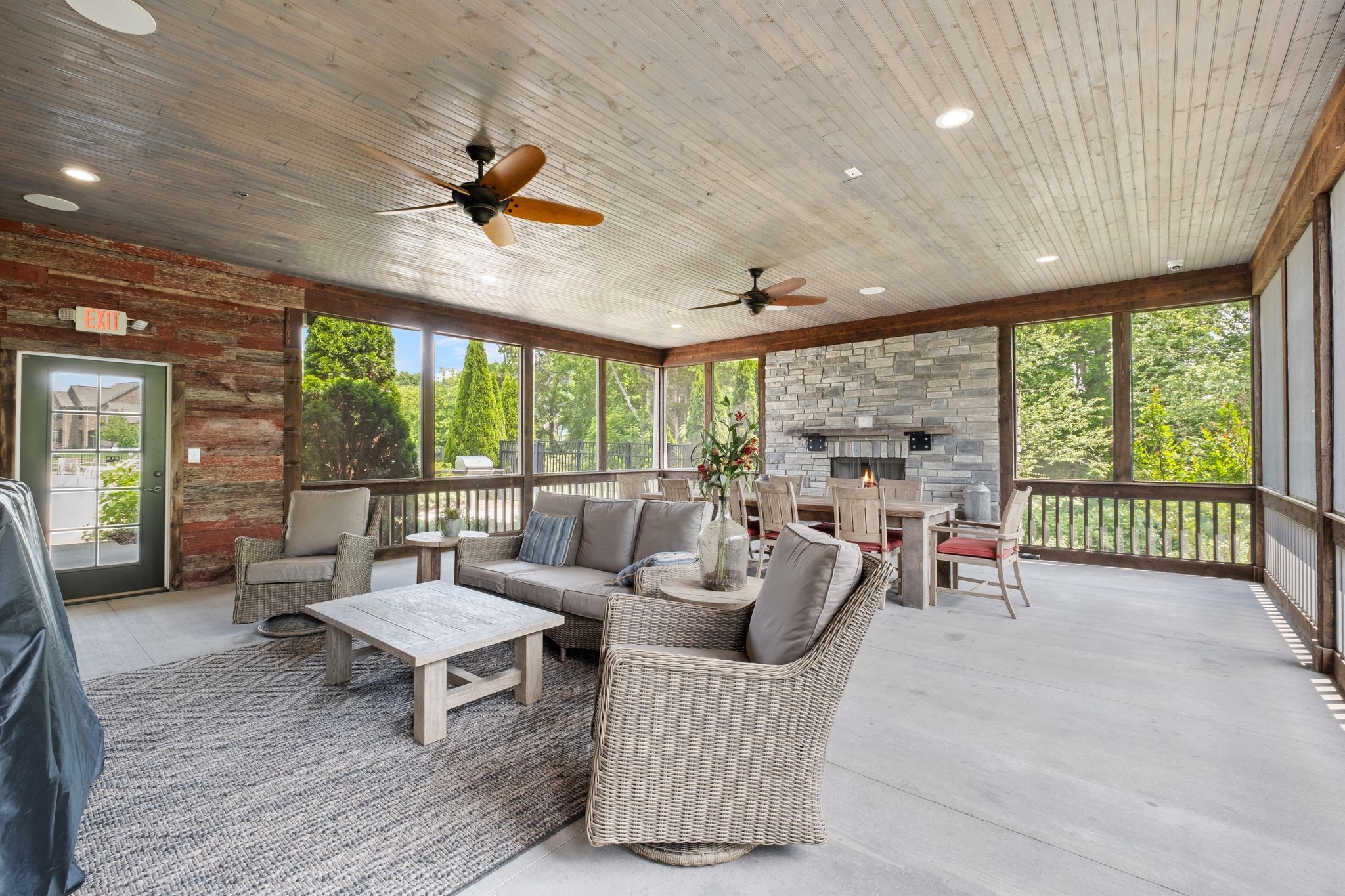 315 Gulfstream Dr
