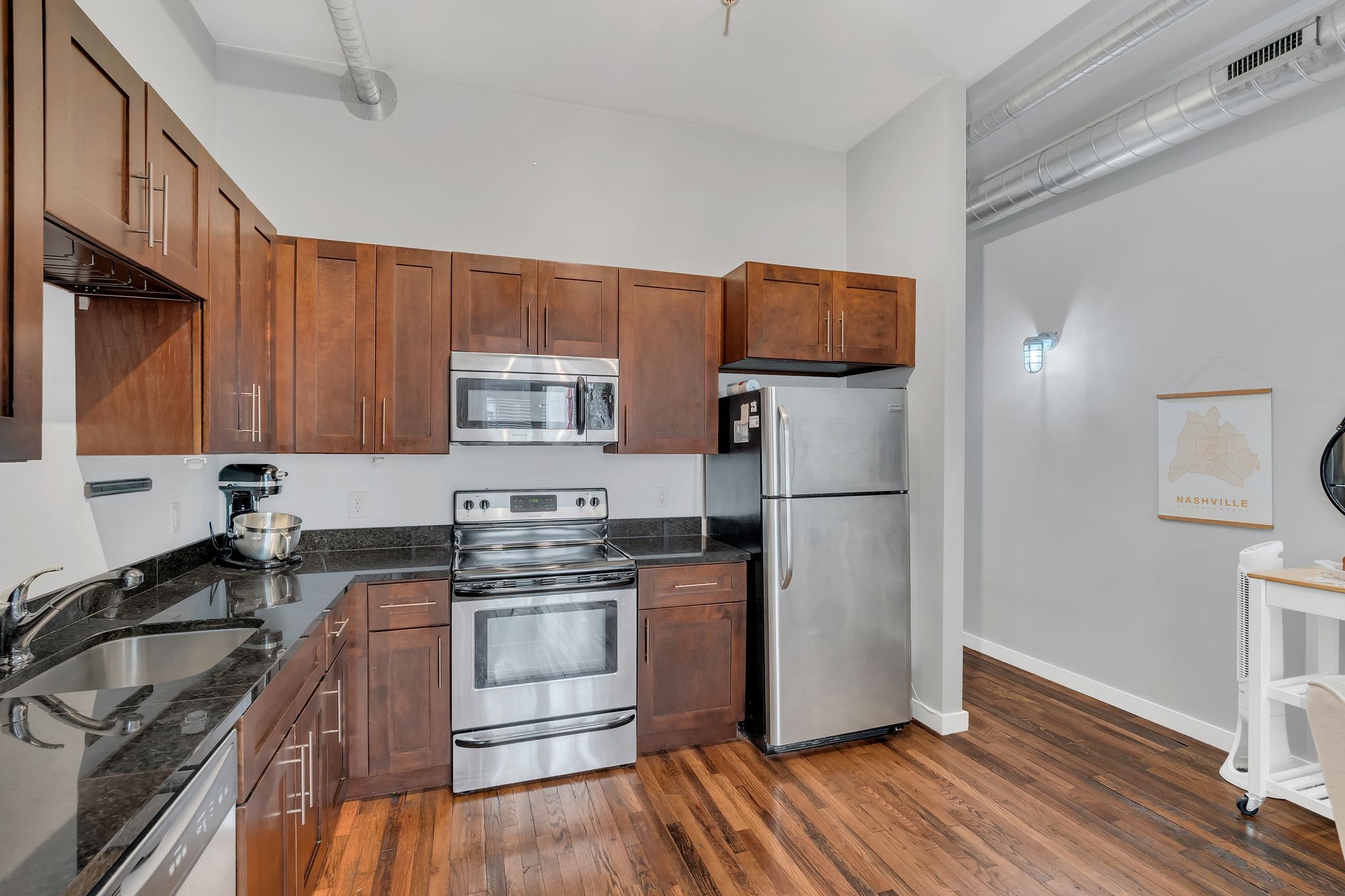 706 Taylor St Unit: 102