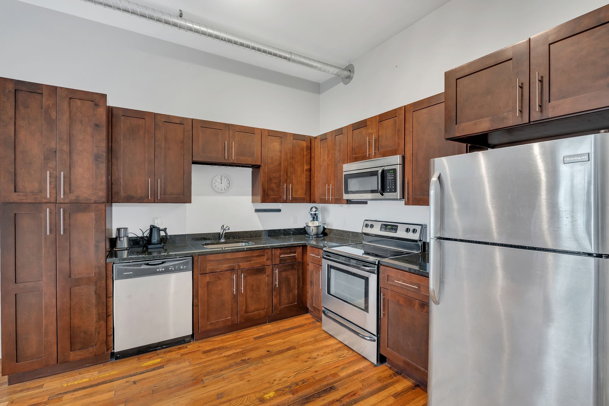 706 Taylor St Unit: 102