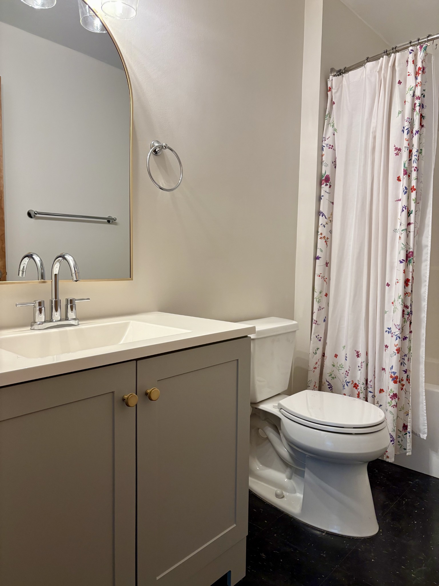 706 Taylor St Unit: 102