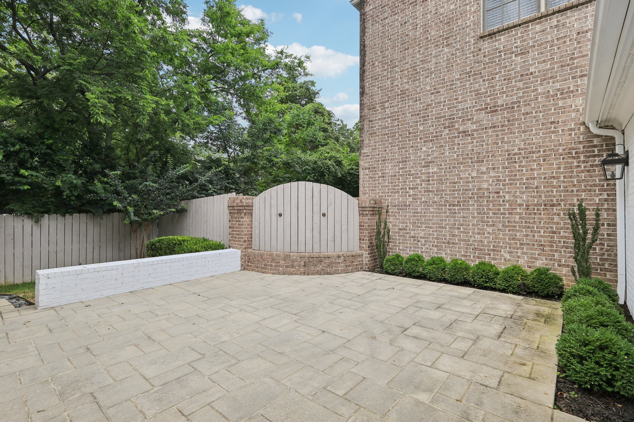 3600 Colewood Dr