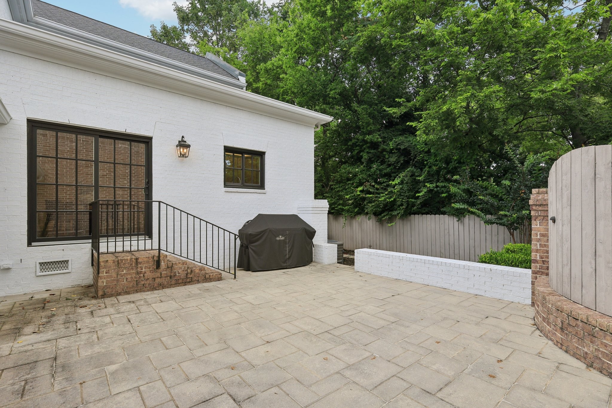 3600 Colewood Dr