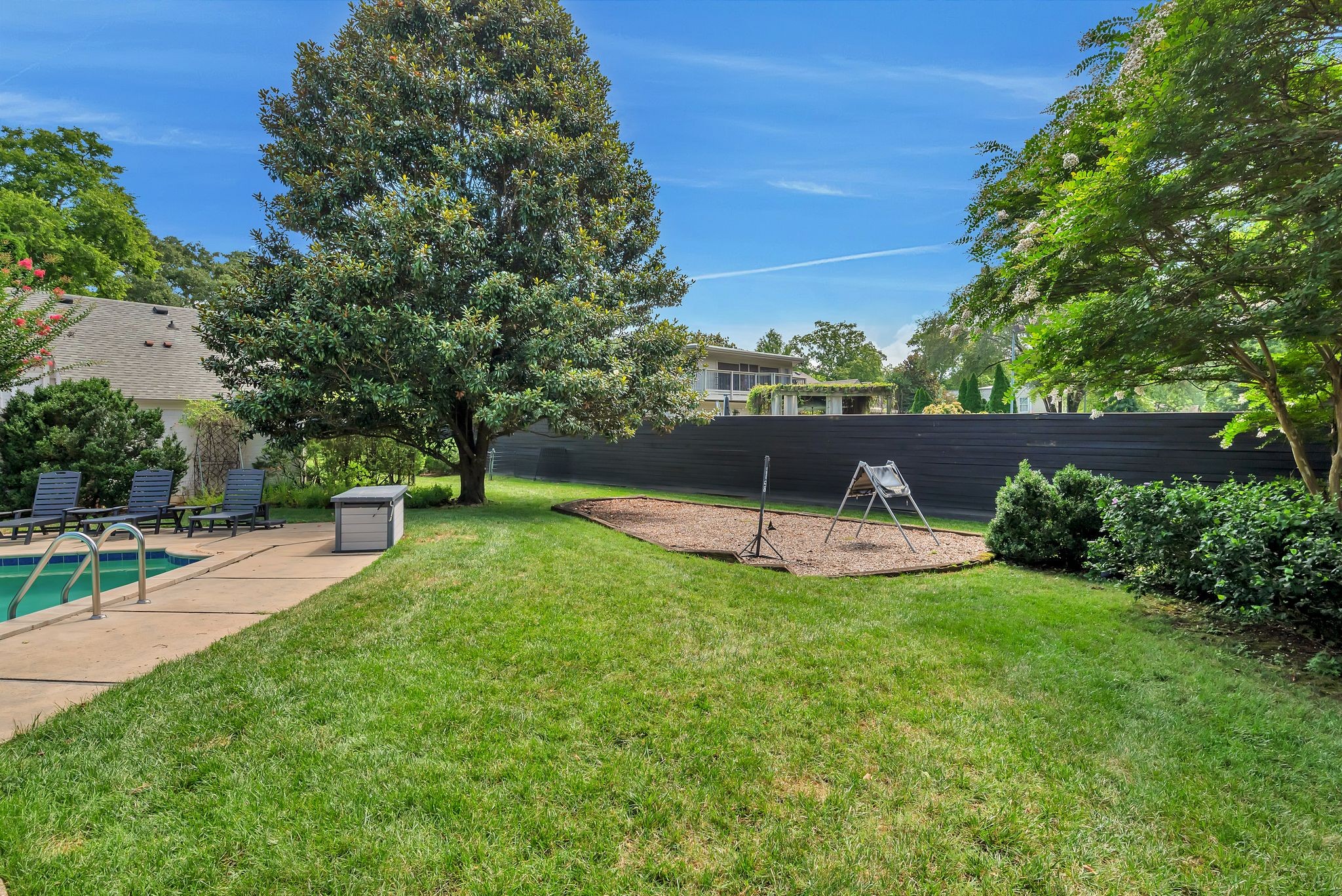219 Hillwood Blvd