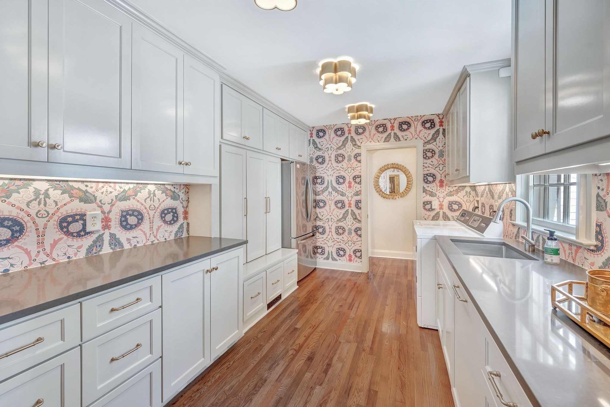 219 Hillwood Blvd