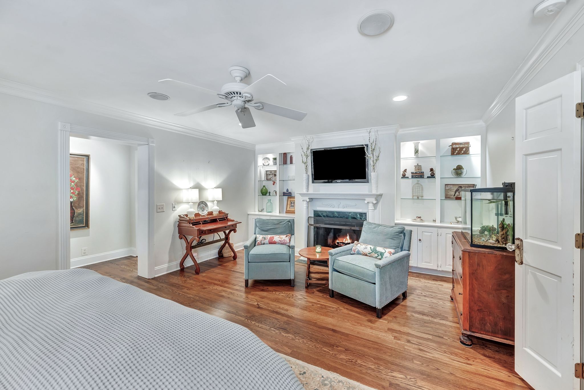 219 Hillwood Blvd