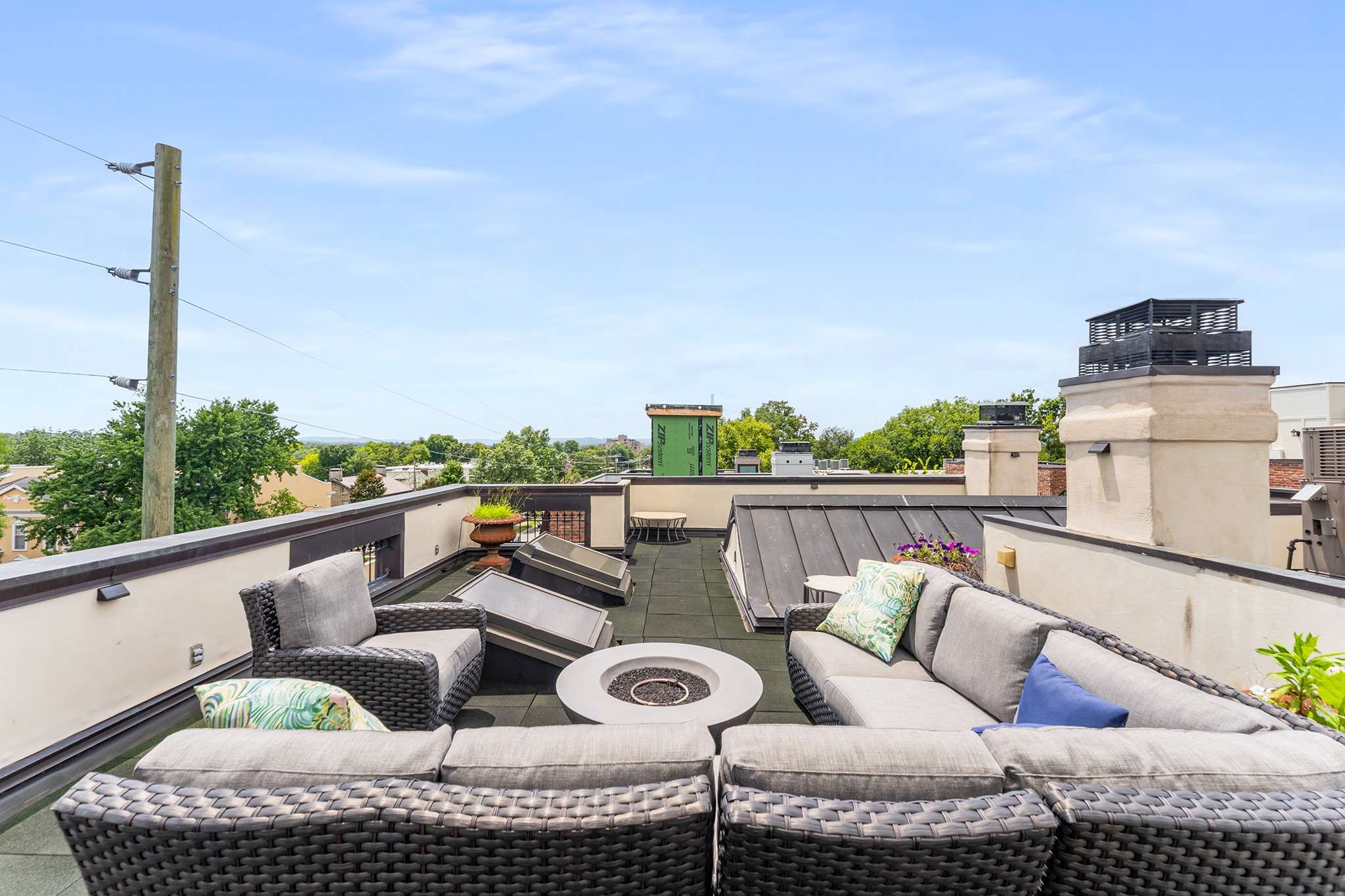 103 West End