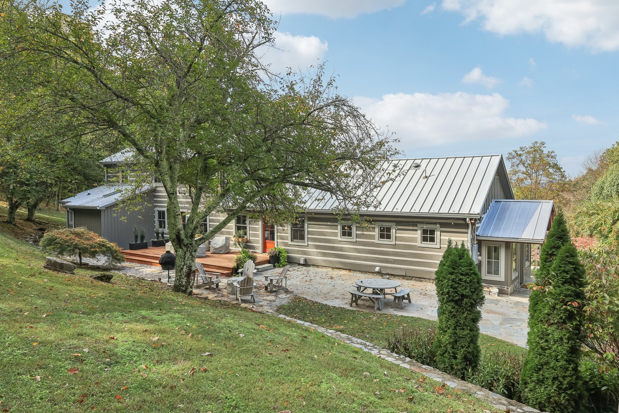 6535 Hidden Hollow Trl