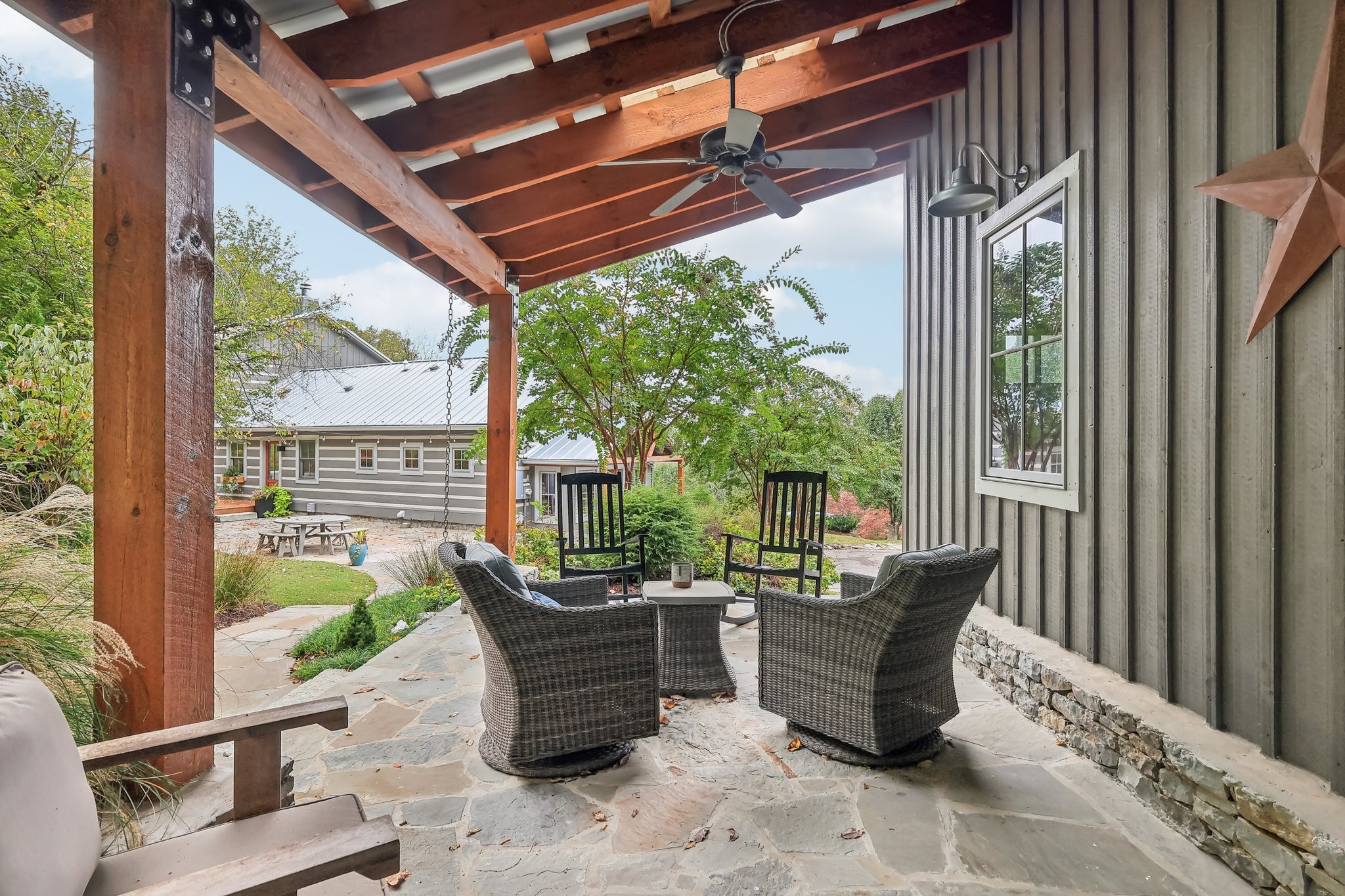 6535 Hidden Hollow Trl