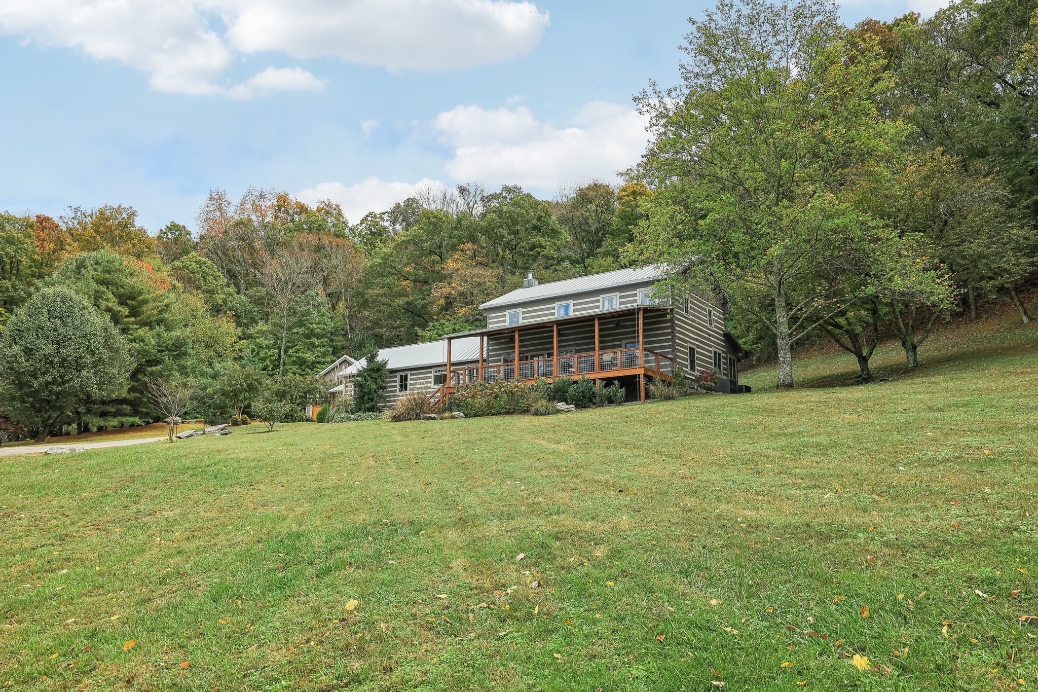 6535 Hidden Hollow Trl