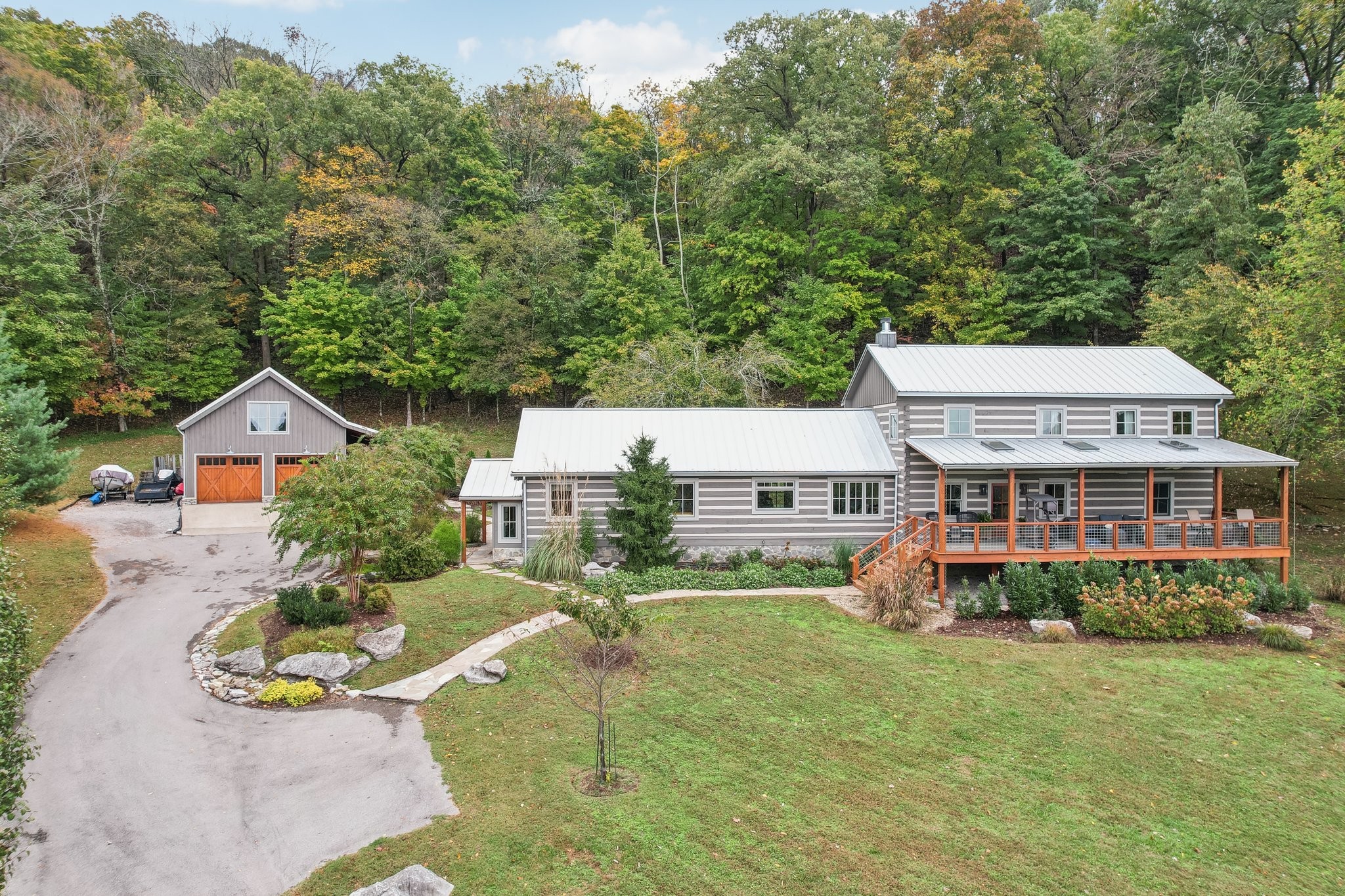 6535 Hidden Hollow Trl