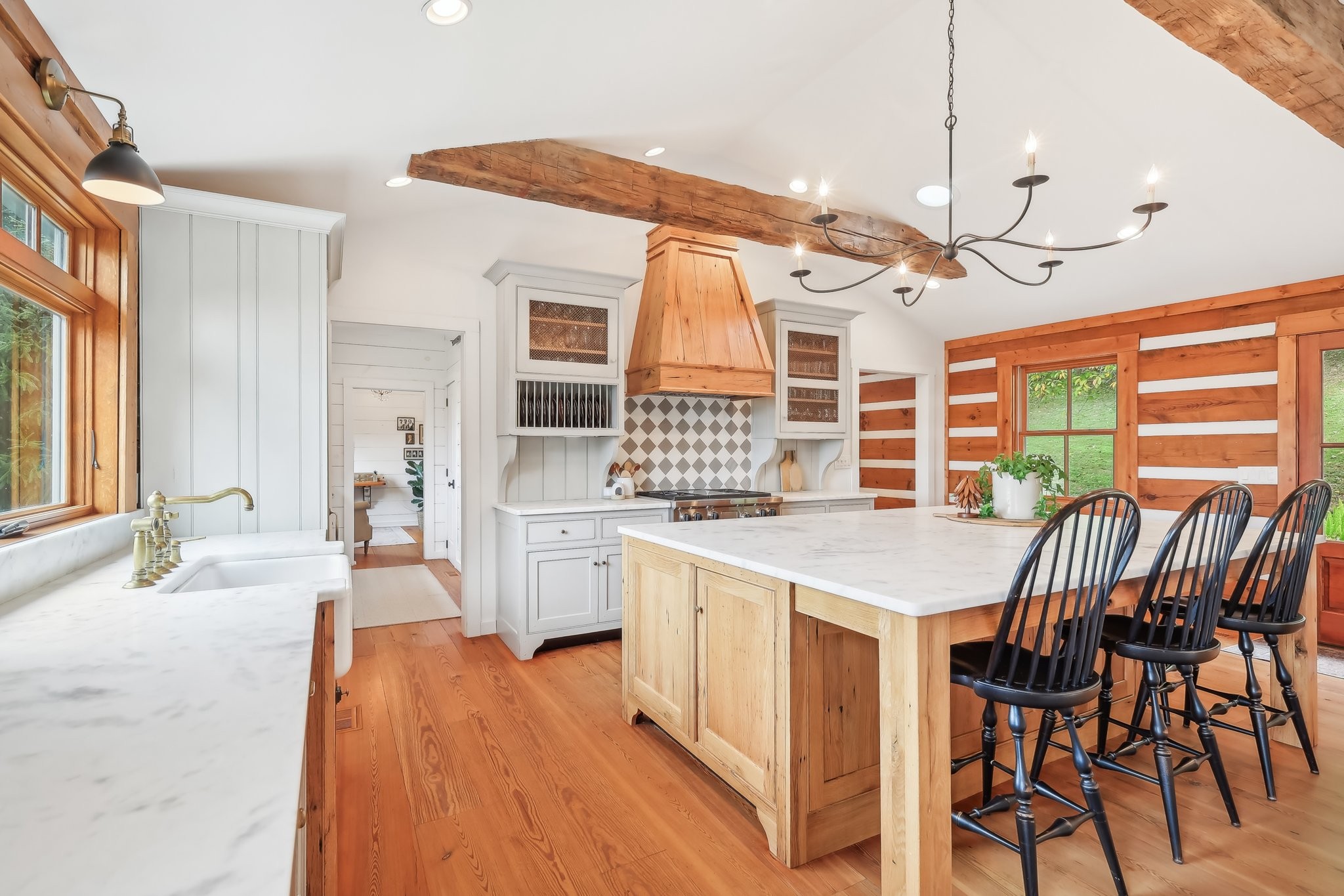 6535 Hidden Hollow Trl