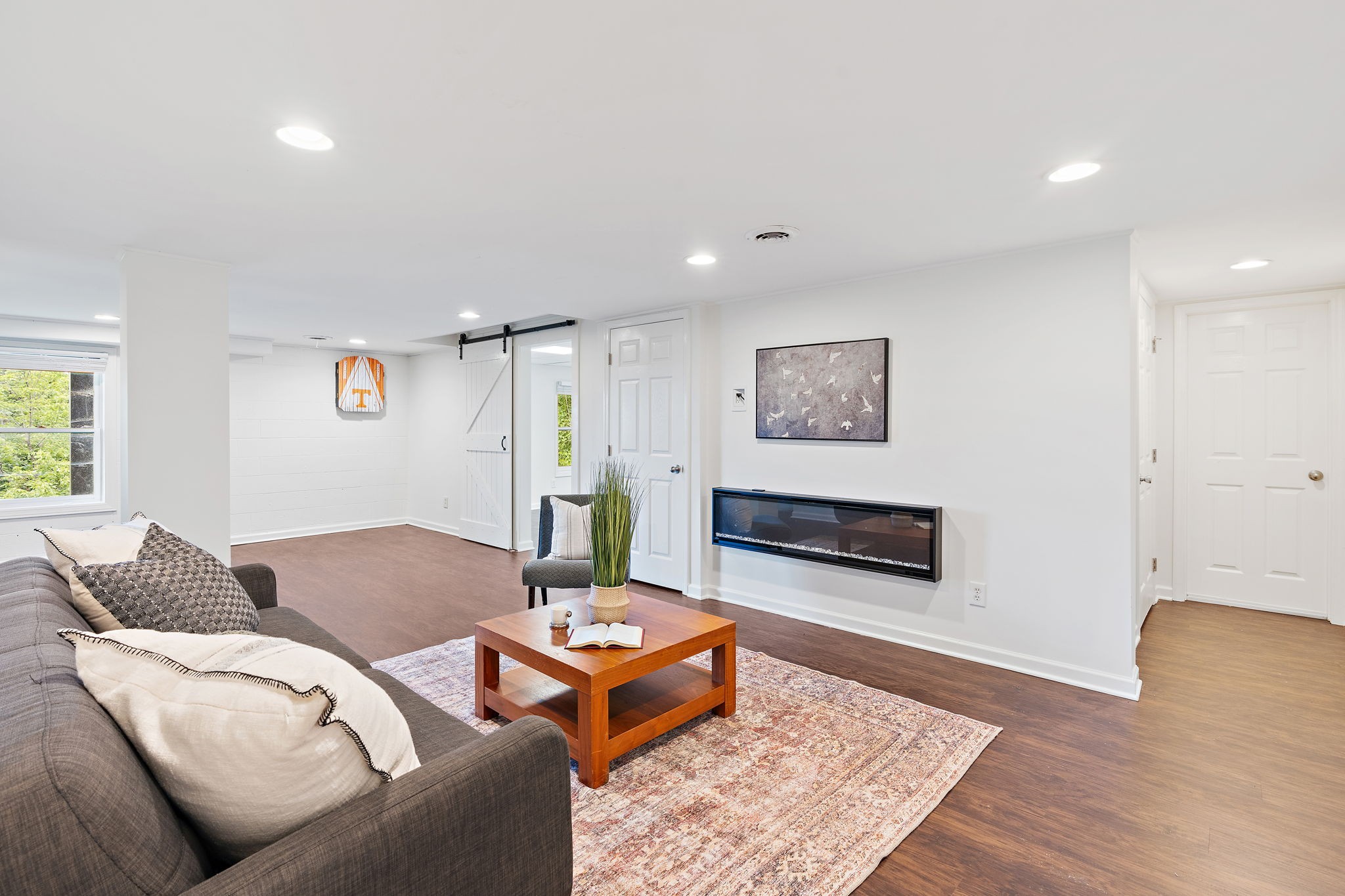 206 La Vista Drive