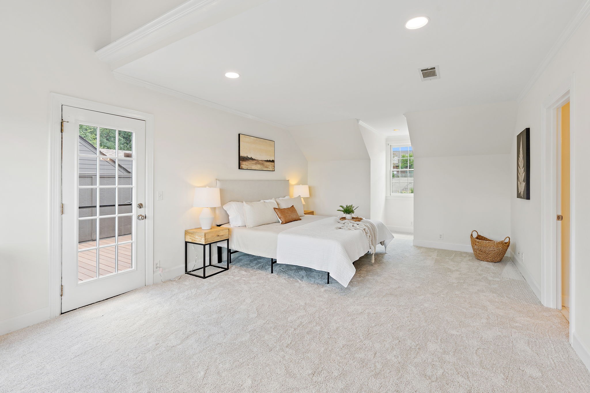 206 La Vista Drive