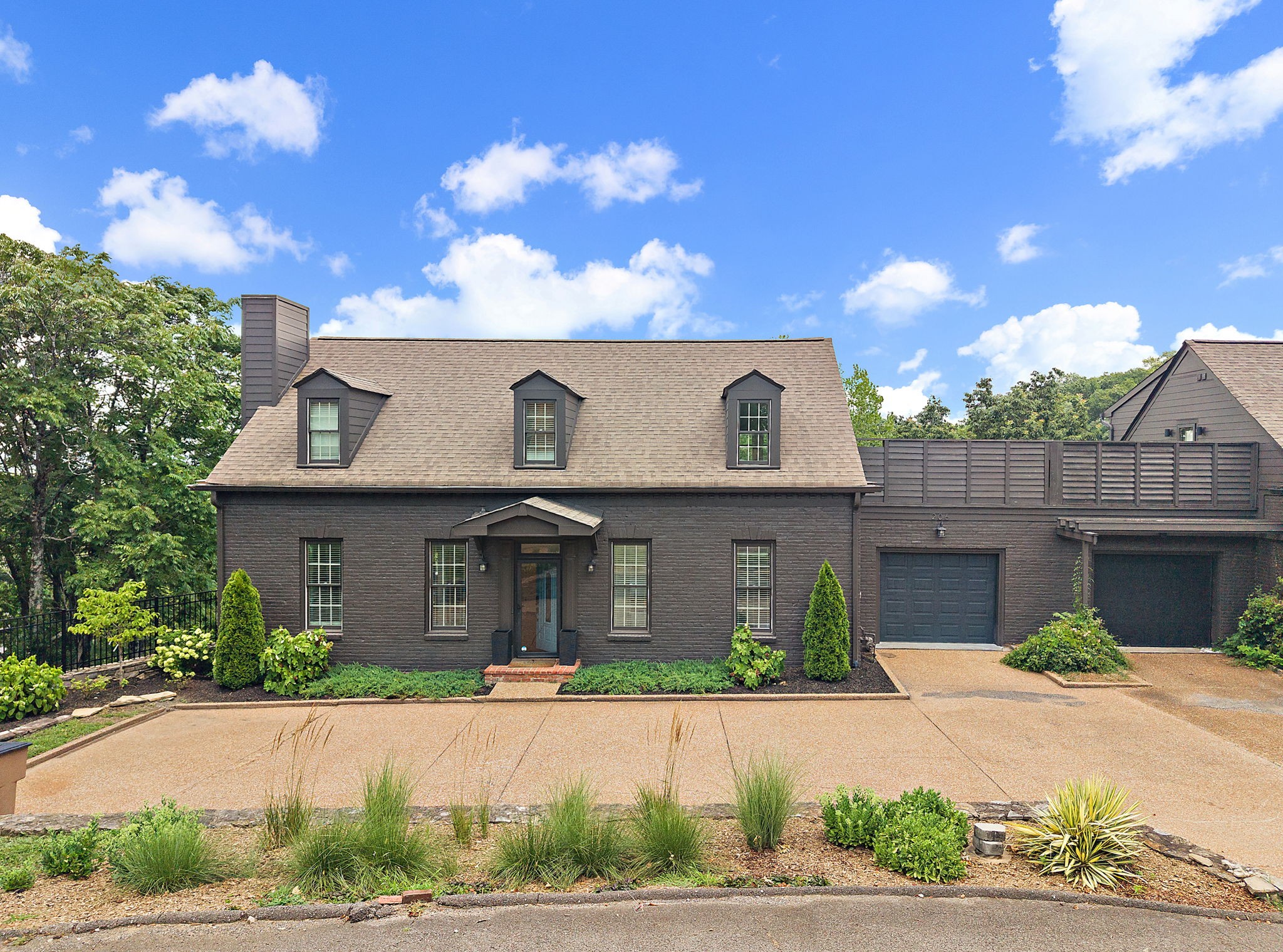206 La Vista Drive