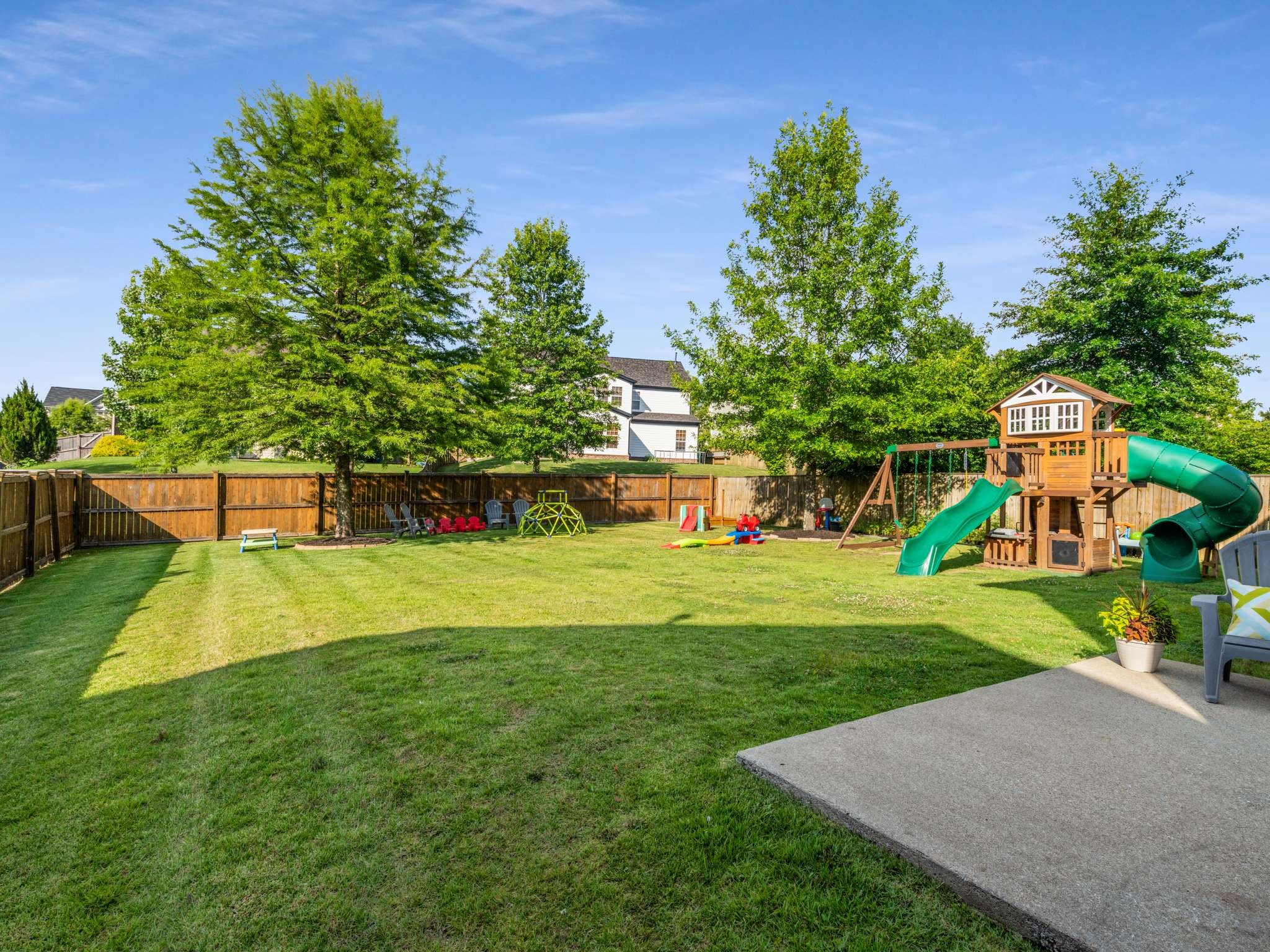 308 Valleyview Dr