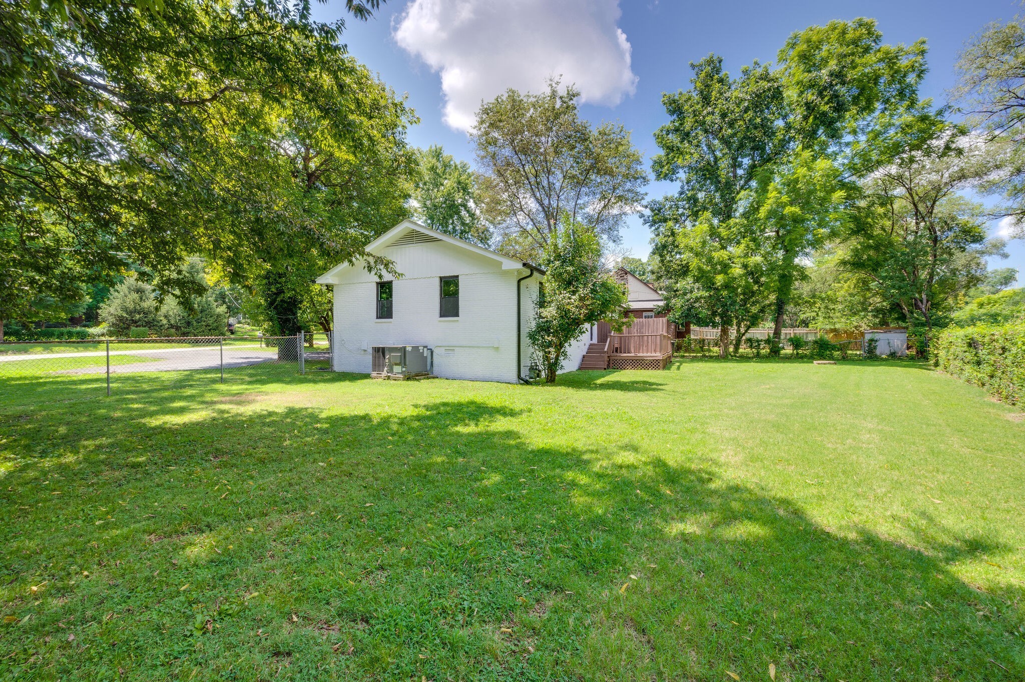 928 Battlefield Dr