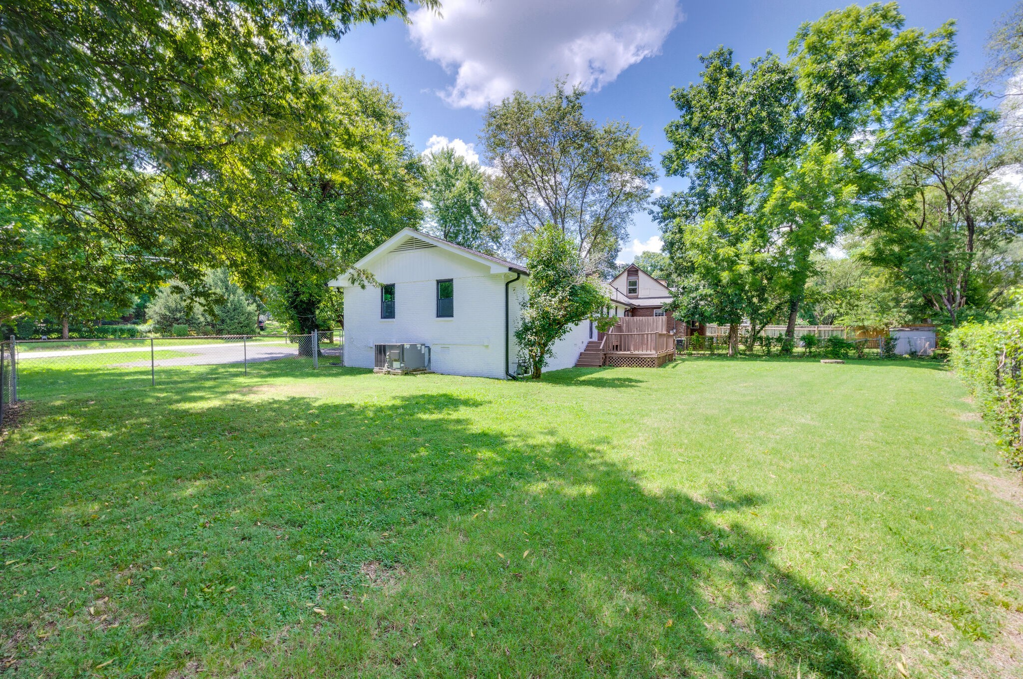 928 Battlefield Dr