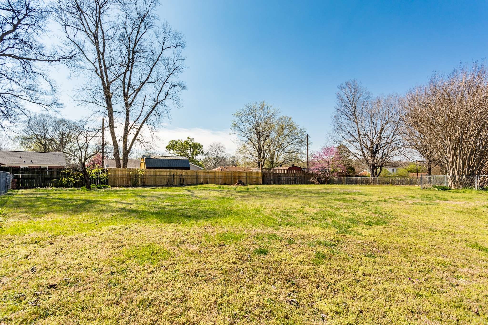 4011 Moss Rose Dr