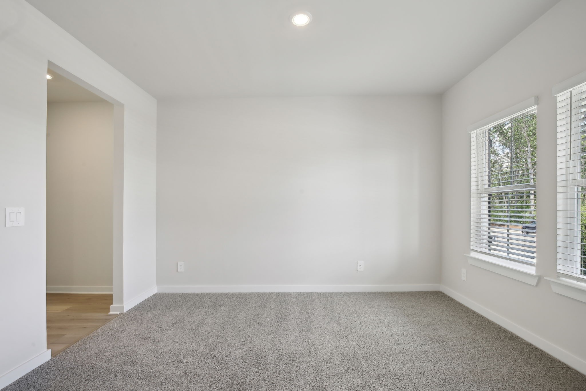 8336 Marchwood Blvd
