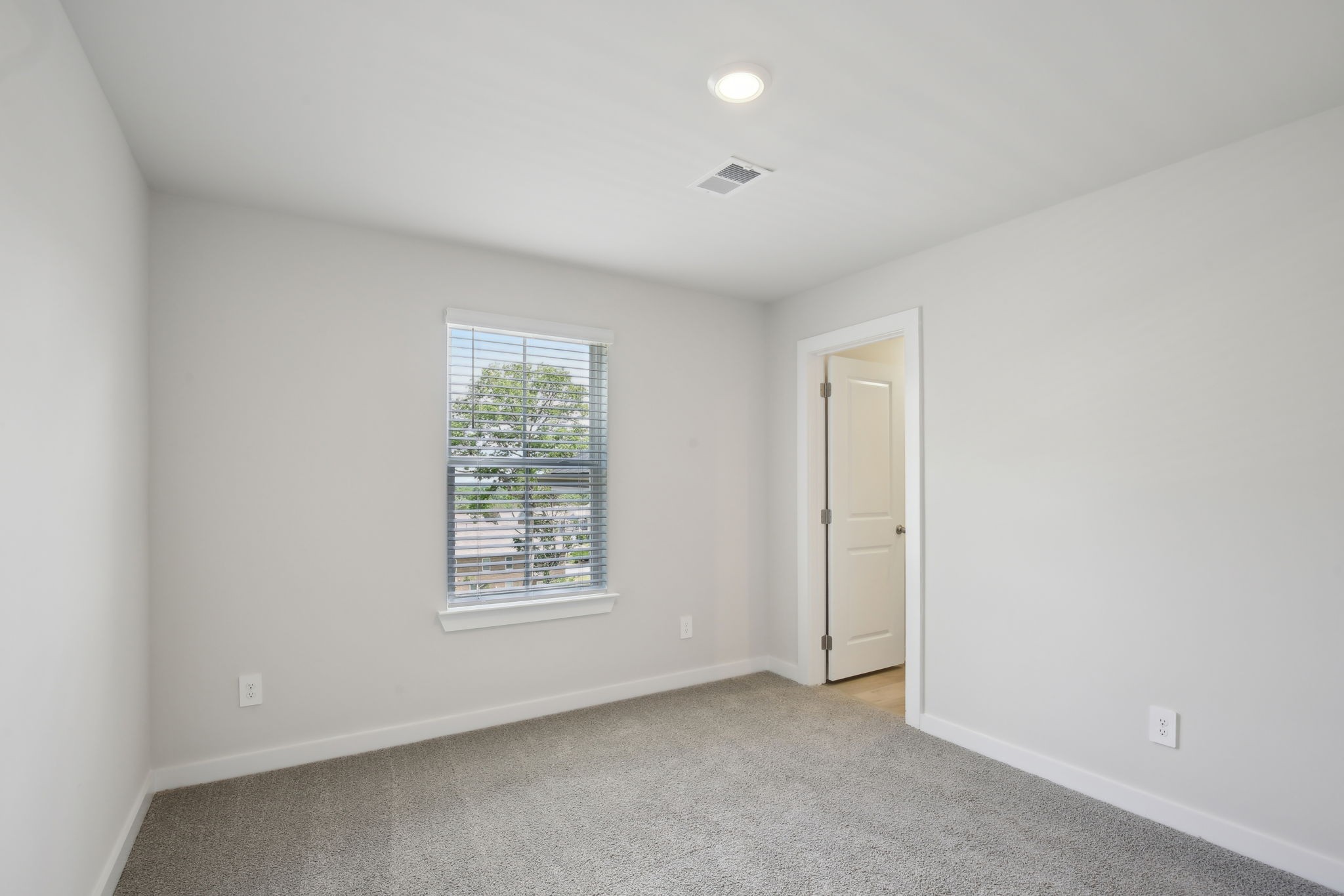 8336 Marchwood Blvd