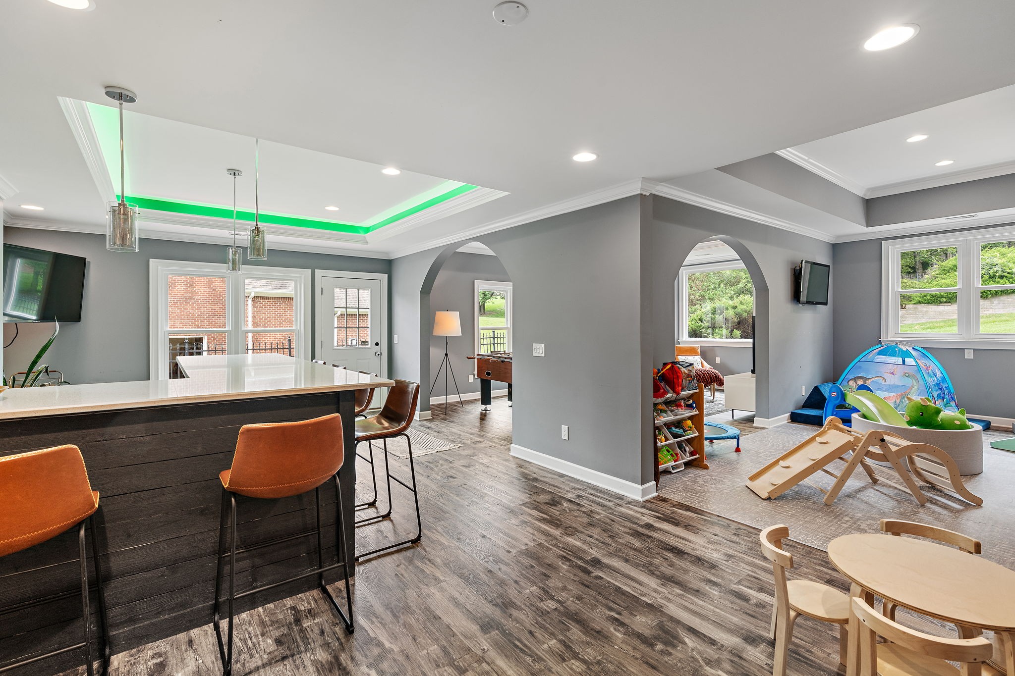 1187 Retreat Ln