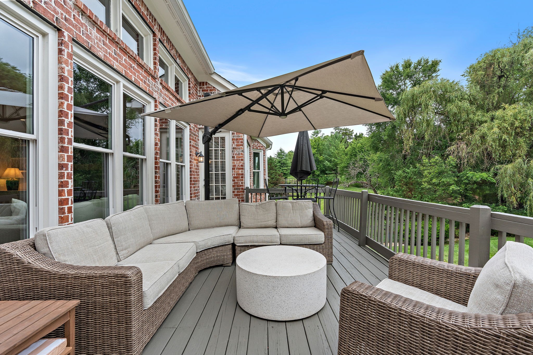 1187 Retreat Ln