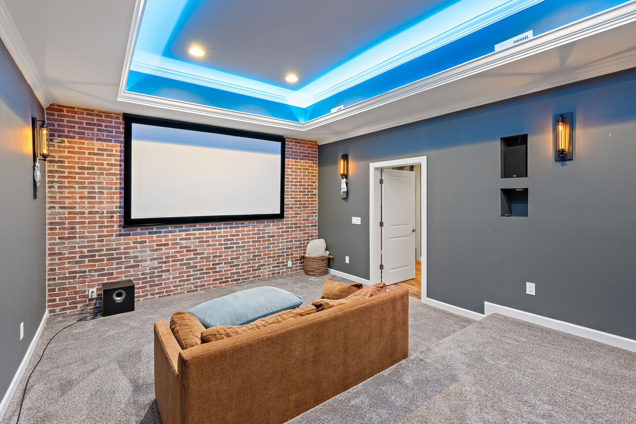 1187 Retreat Ln