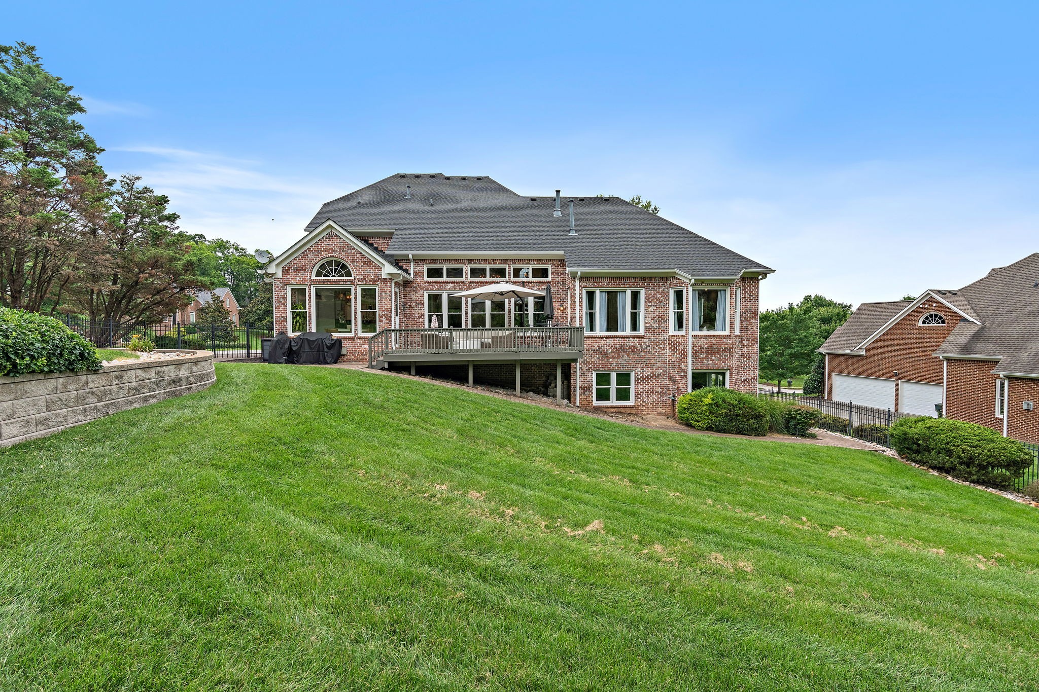 1187 Retreat Ln