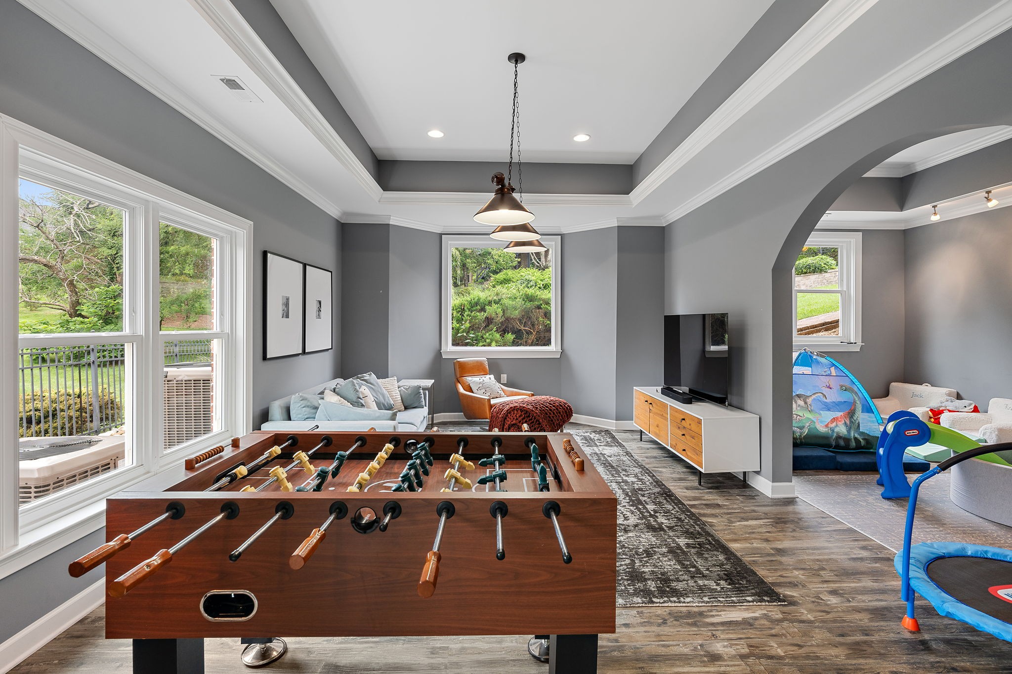 1187 Retreat Ln