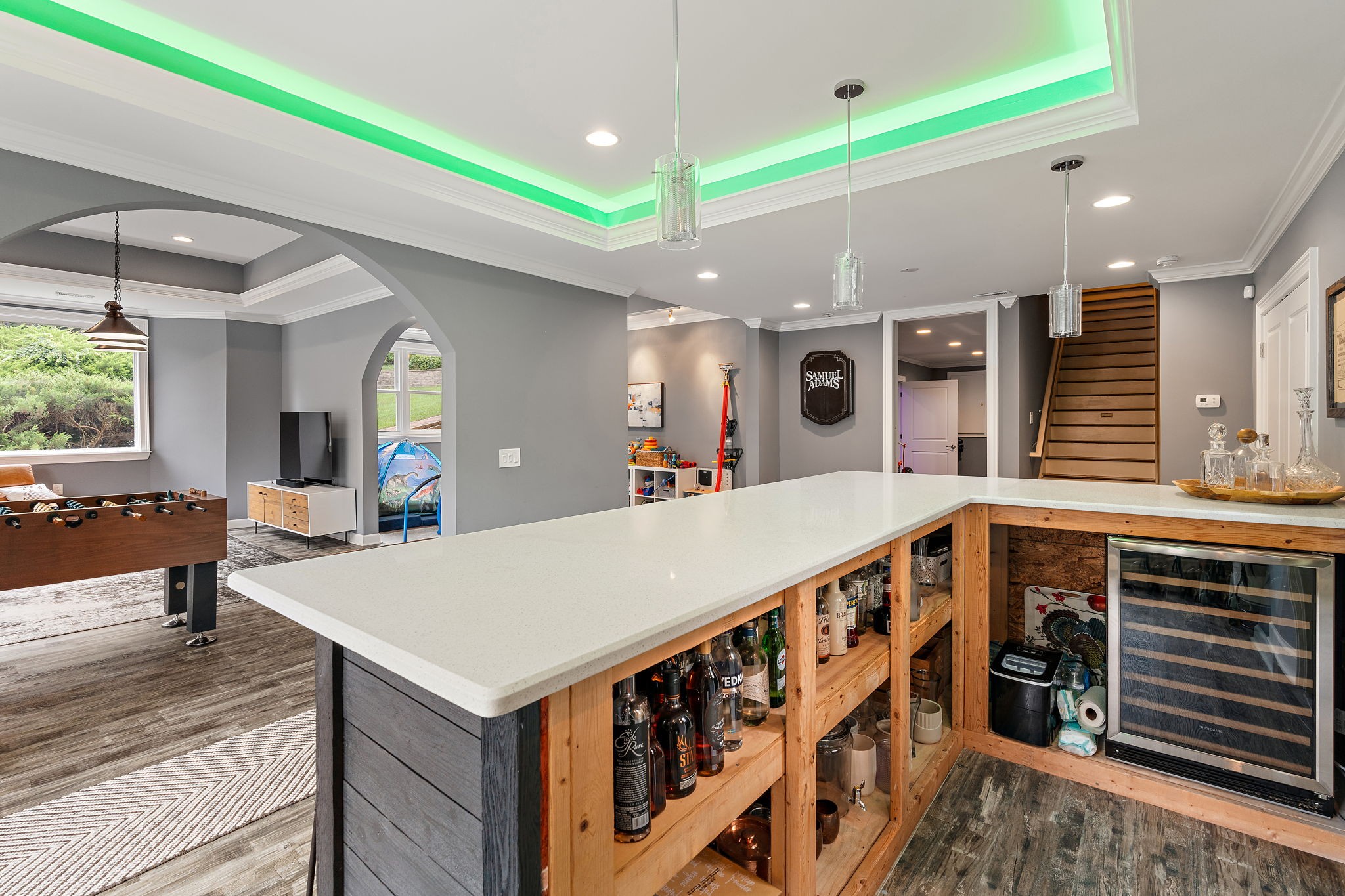 1187 Retreat Ln