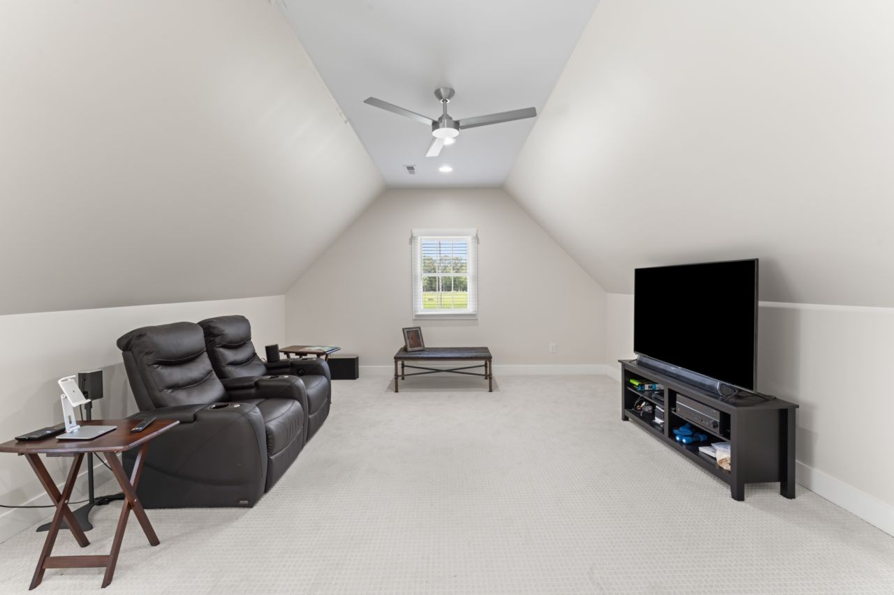 249 Bonner Way