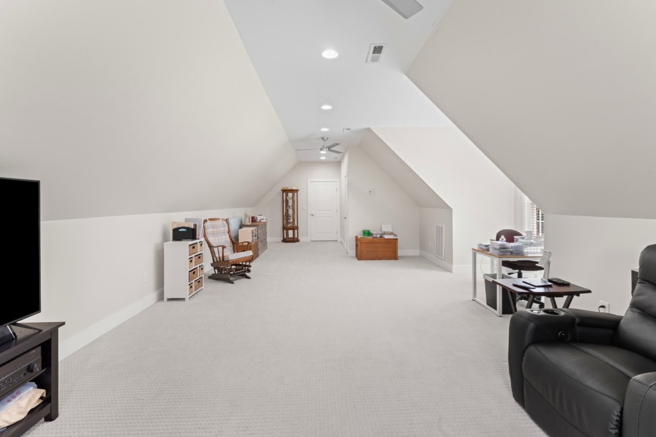 249 Bonner Way
