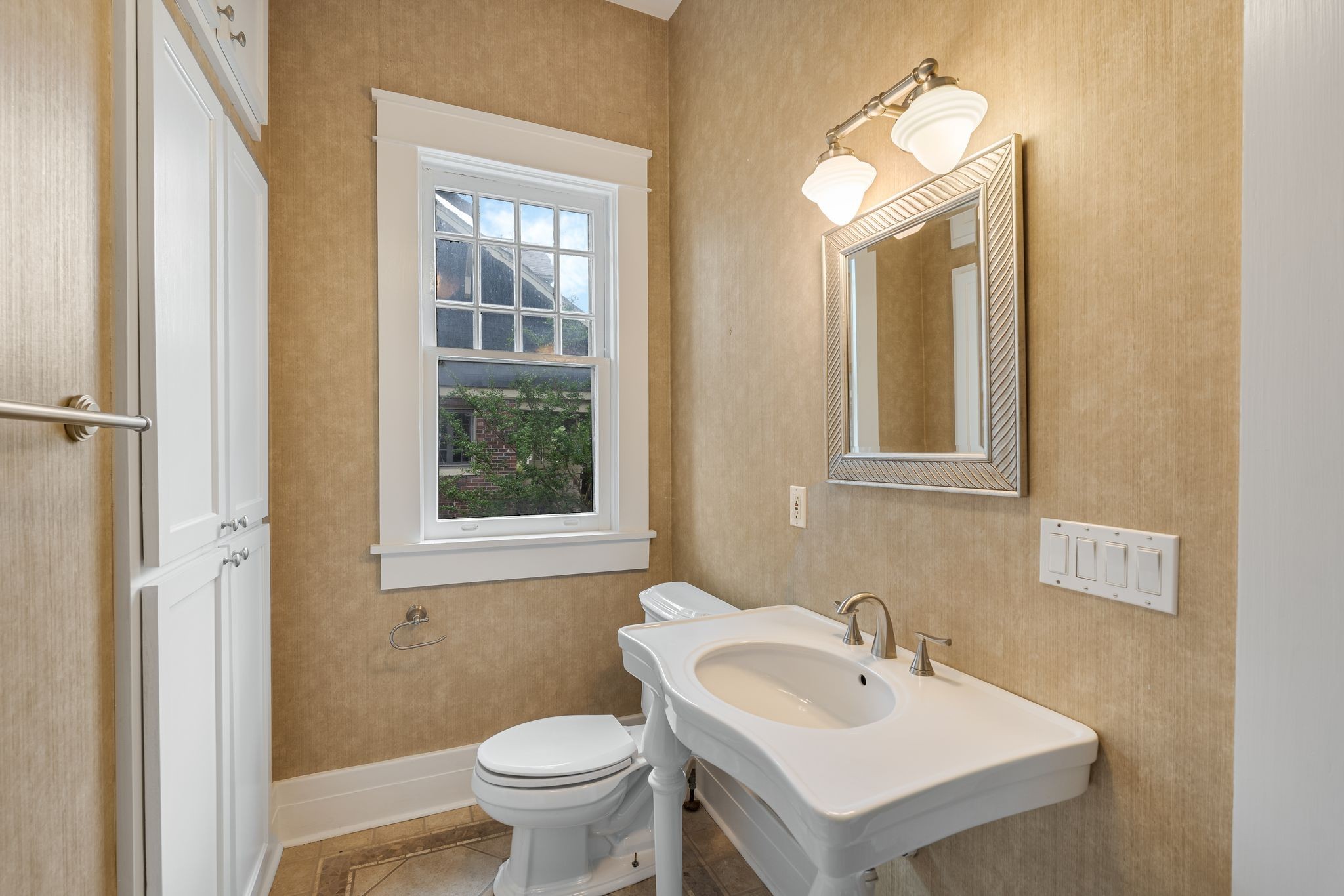 339 Chesterfield Ave