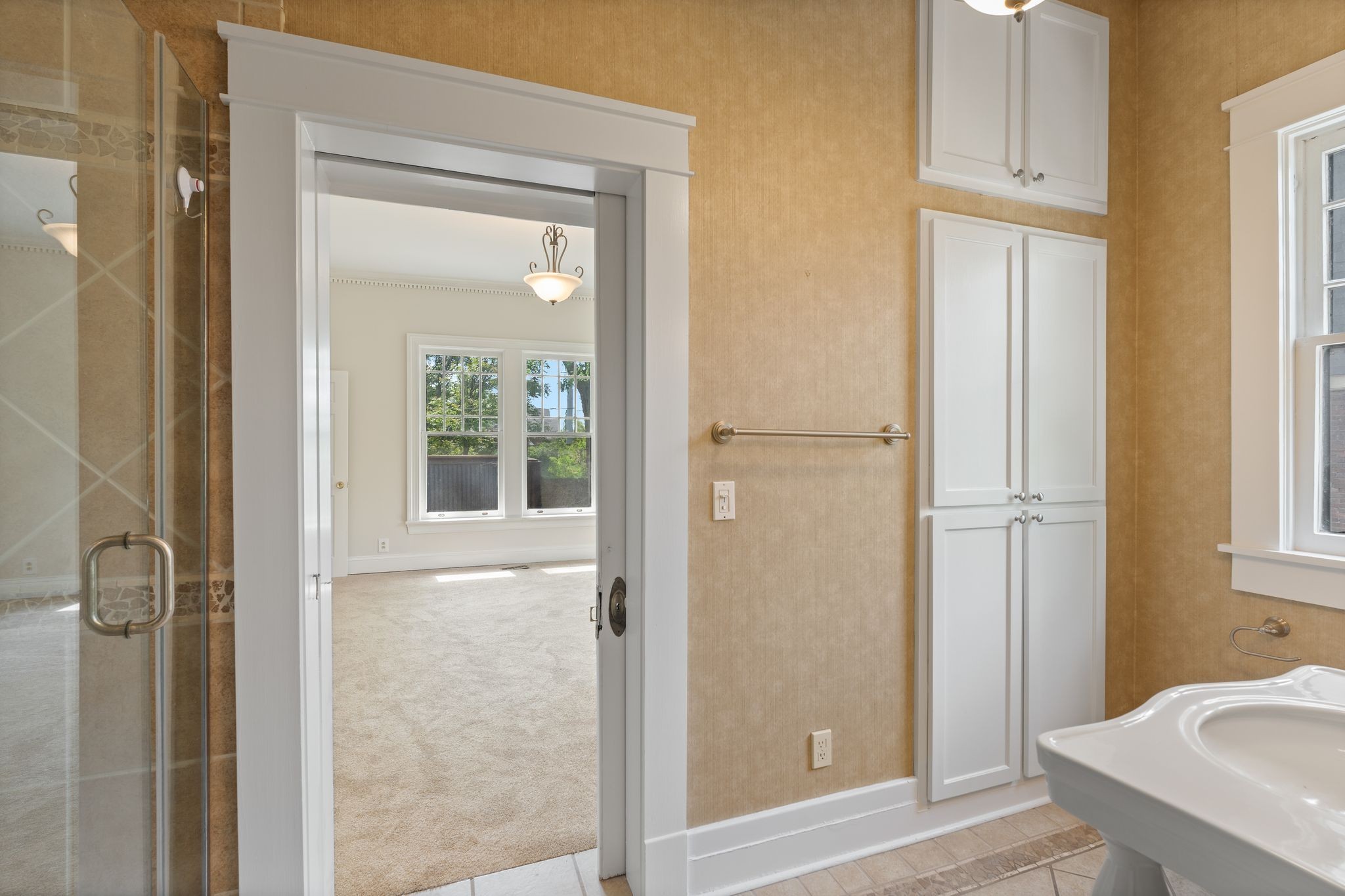 339 Chesterfield Ave