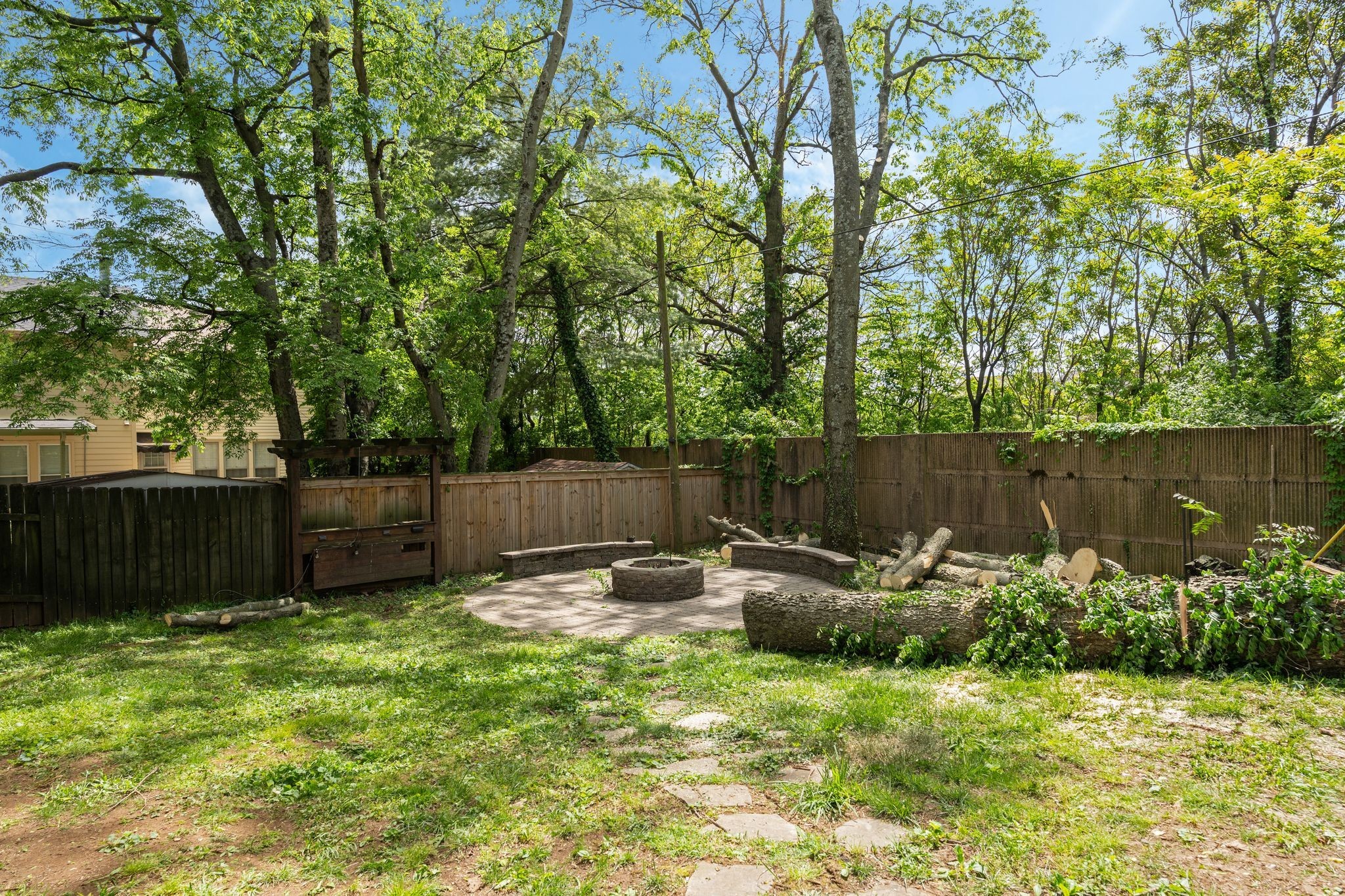 339 Chesterfield Ave