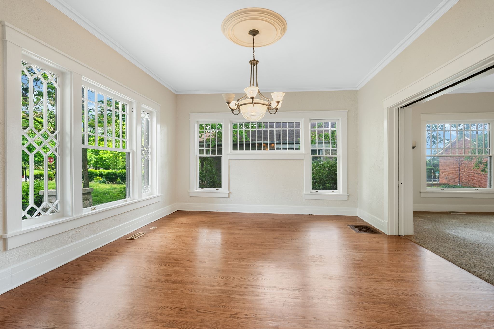 339 Chesterfield Ave