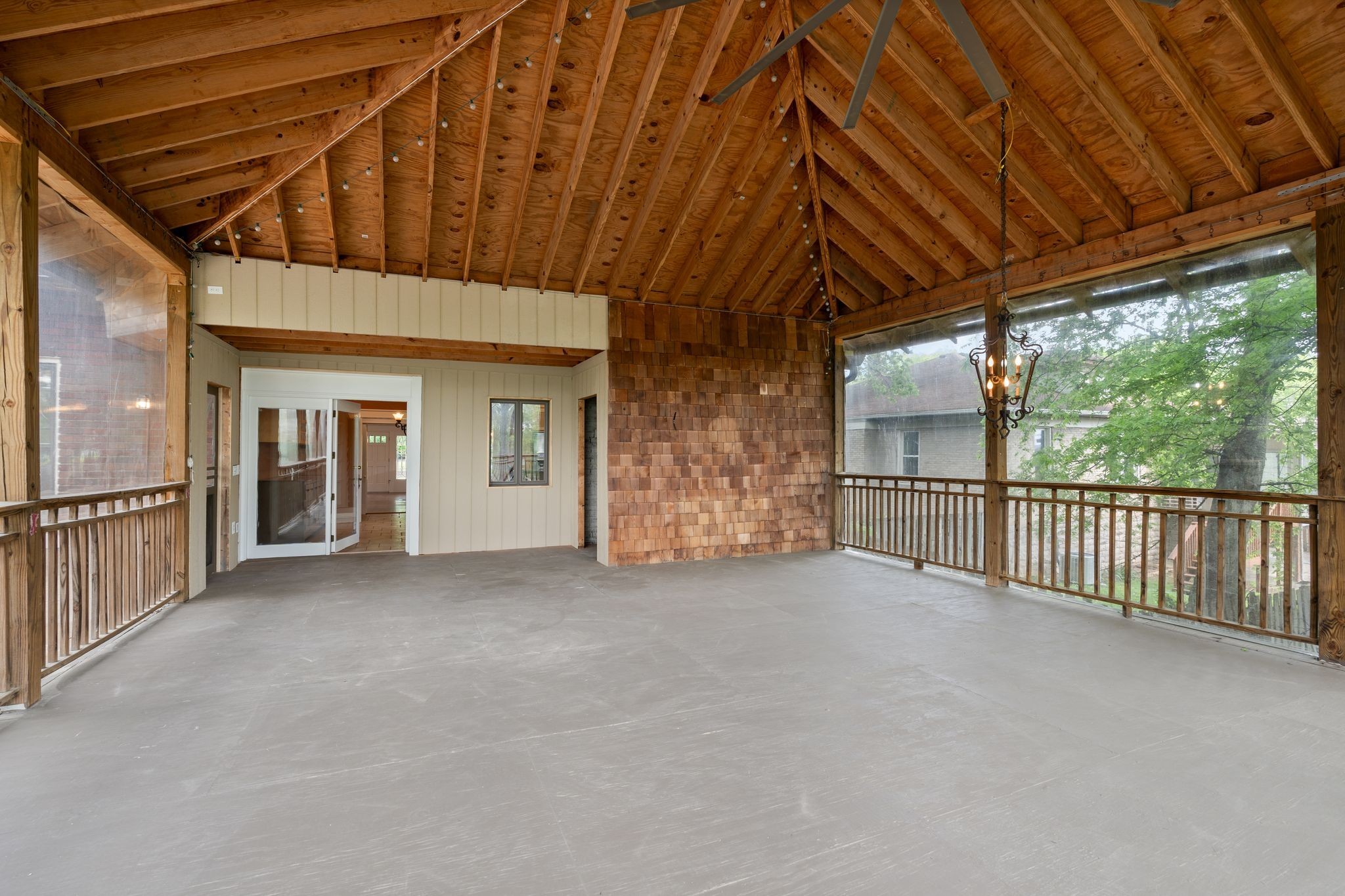 339 Chesterfield Ave