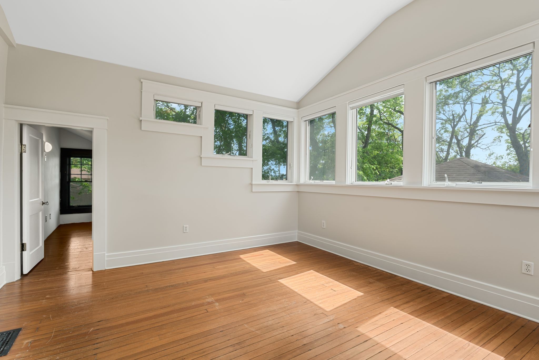 339 Chesterfield Ave