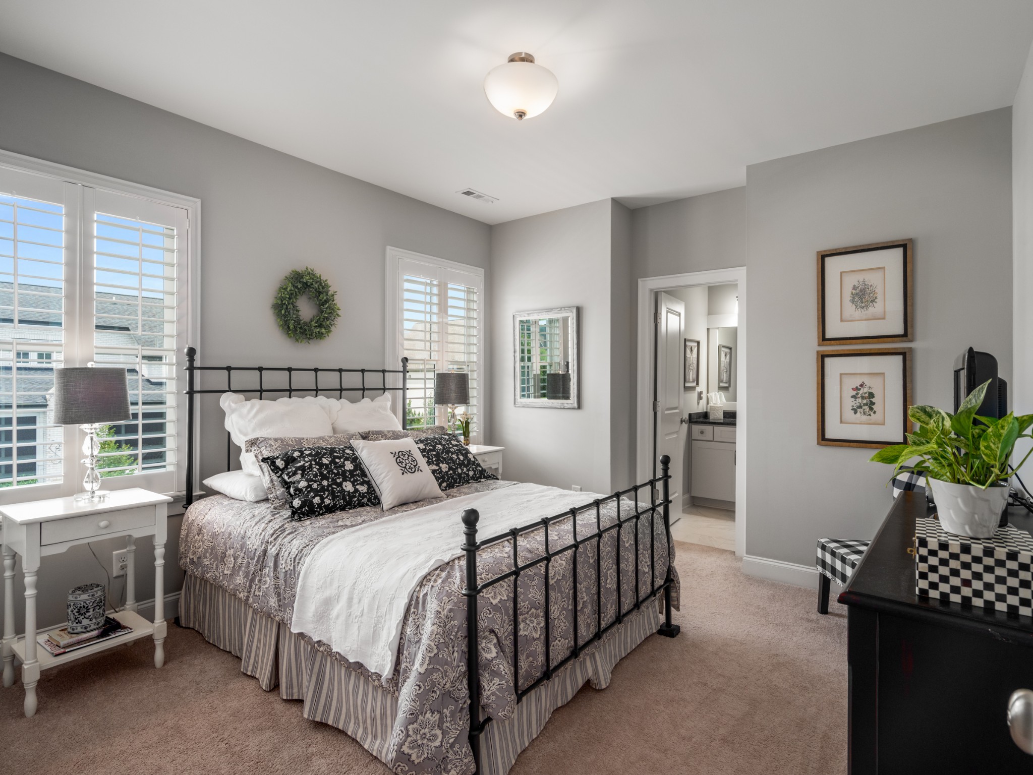 220 Meriwether Blvd