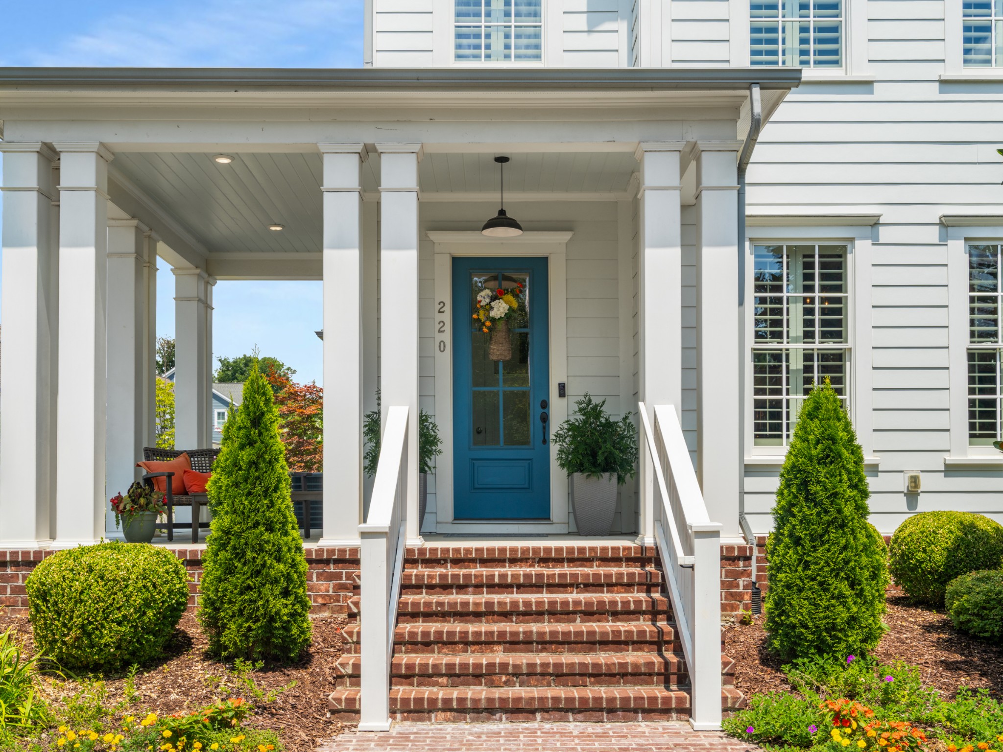 220 Meriwether Blvd