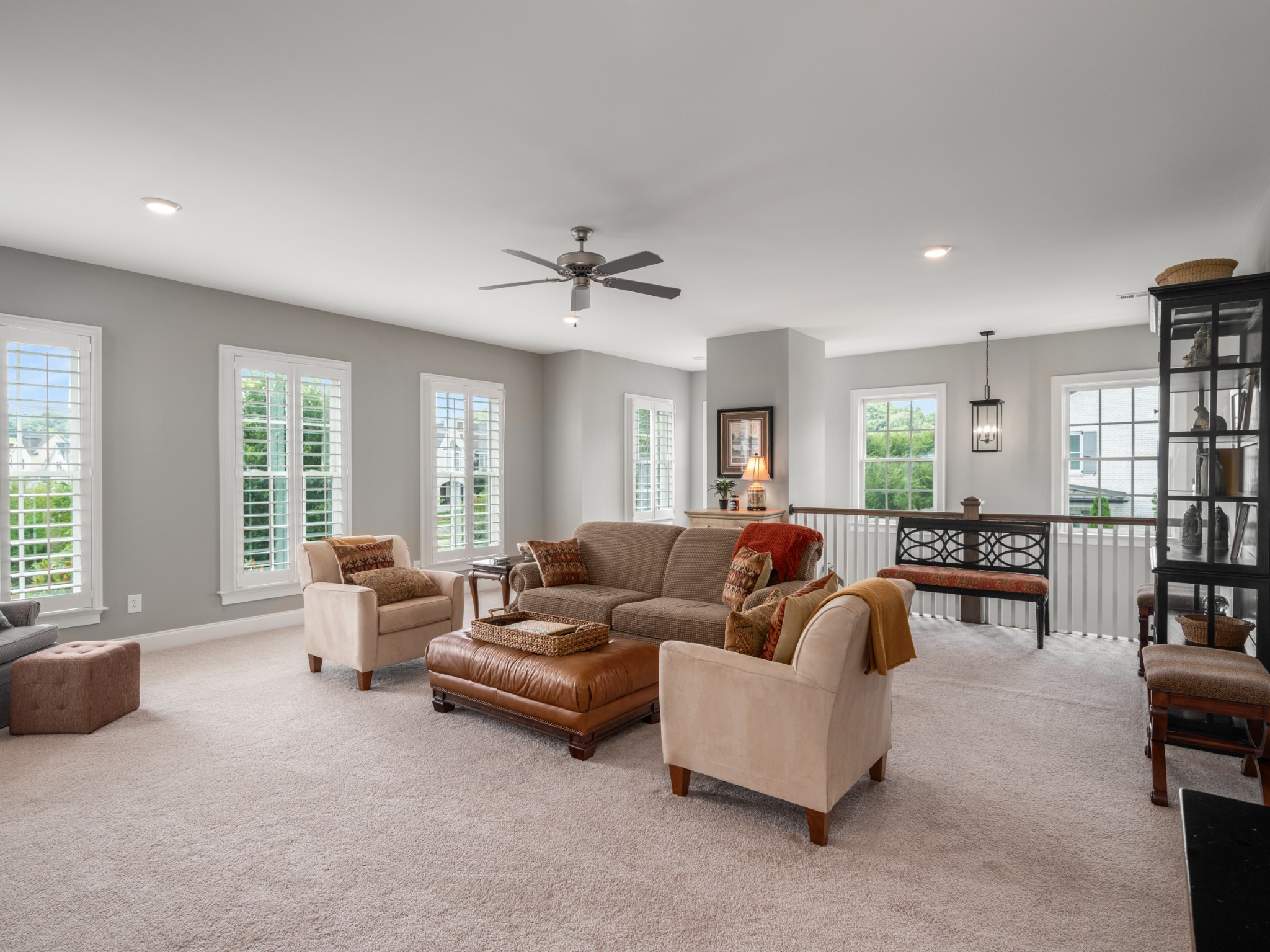 220 Meriwether Blvd